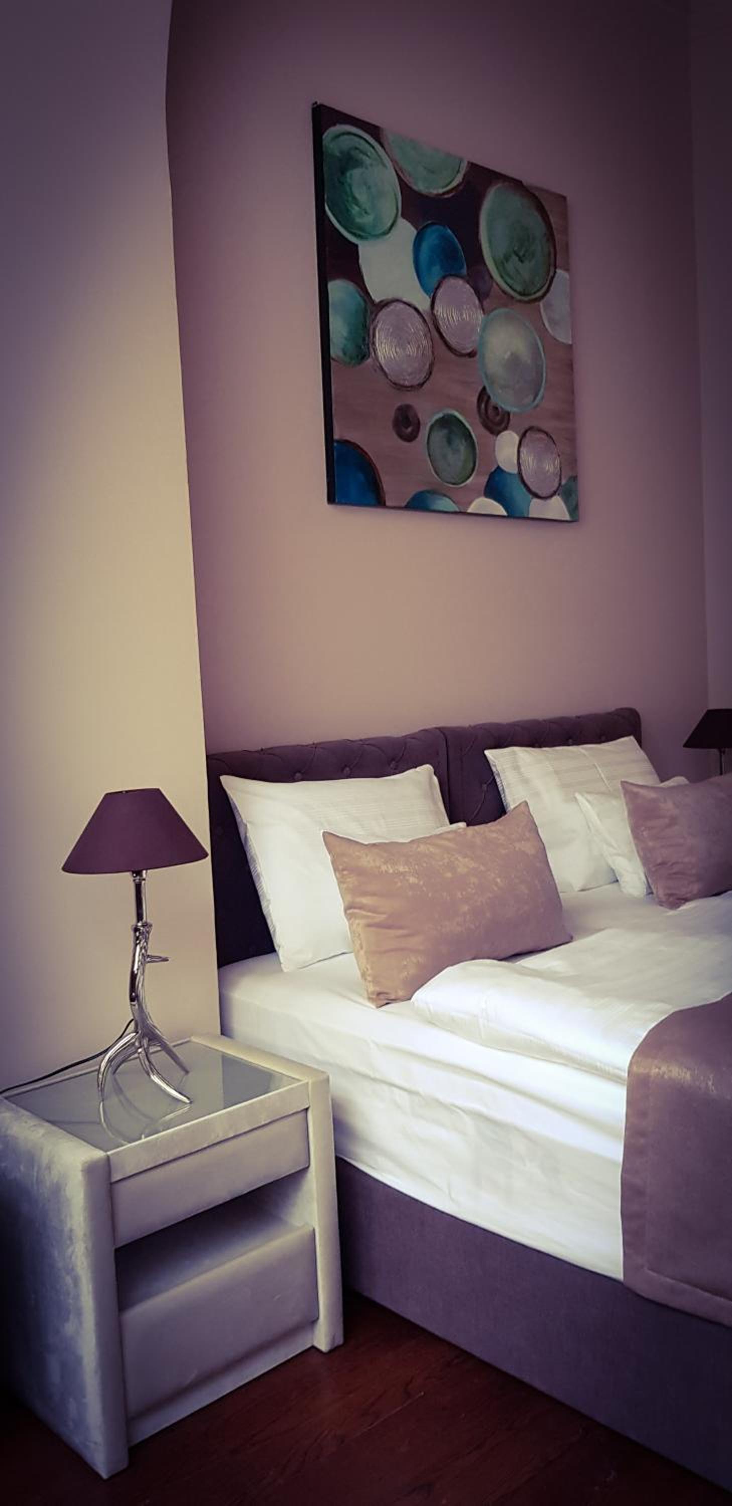 Standard Double or Twin Room - Photo 18