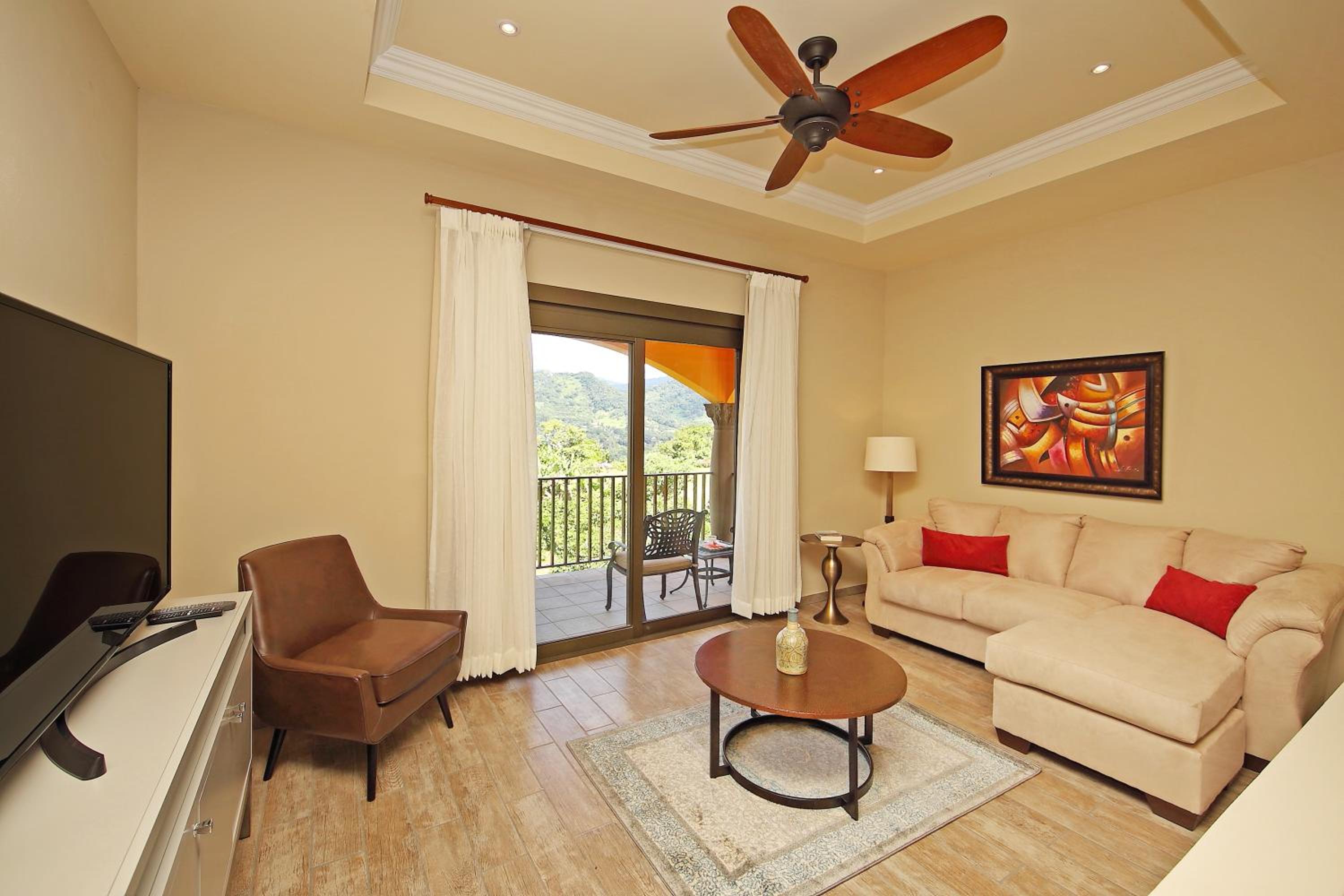 Superior Suite photo 3