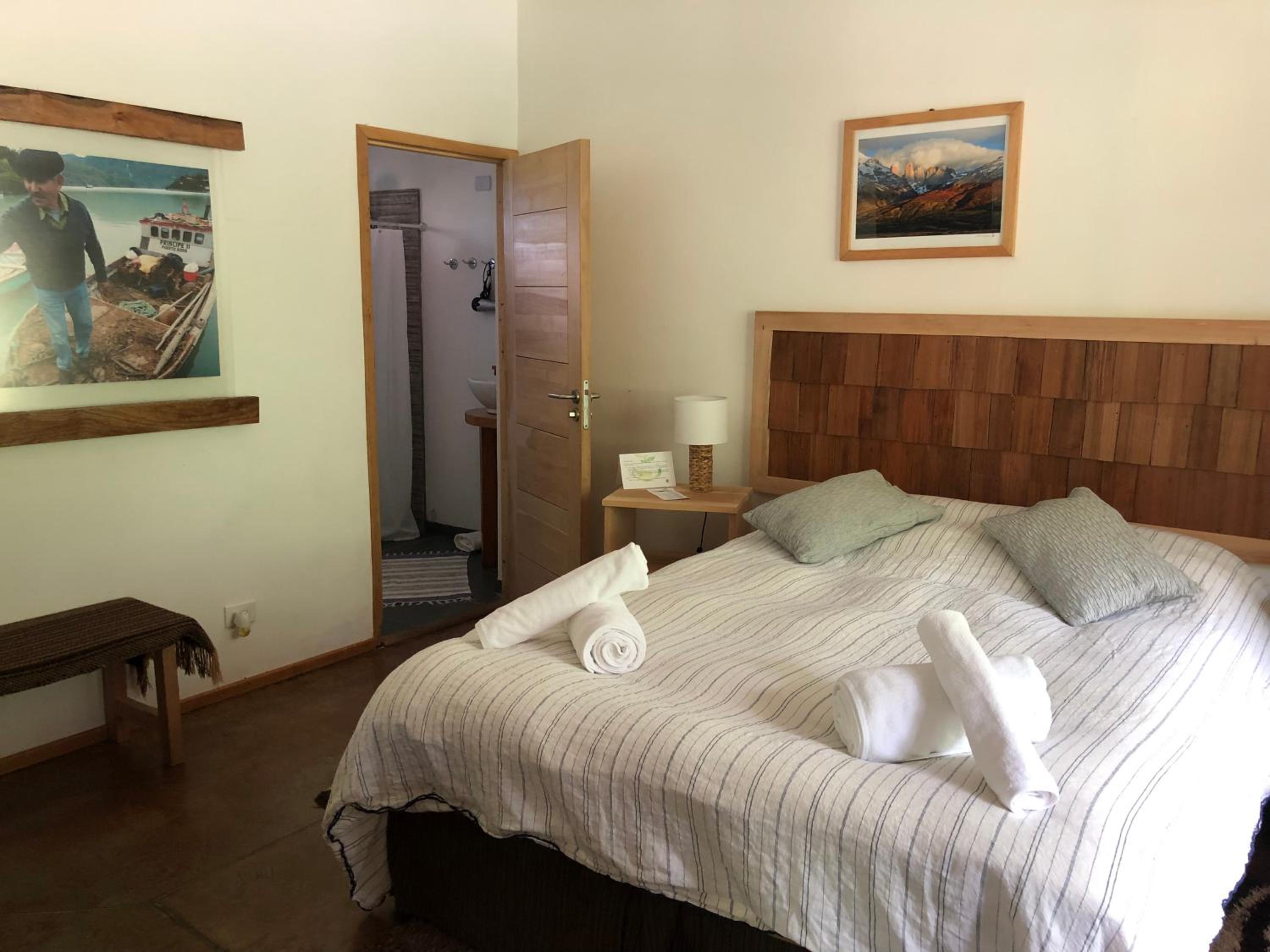 Standard Queen Room photo 1
