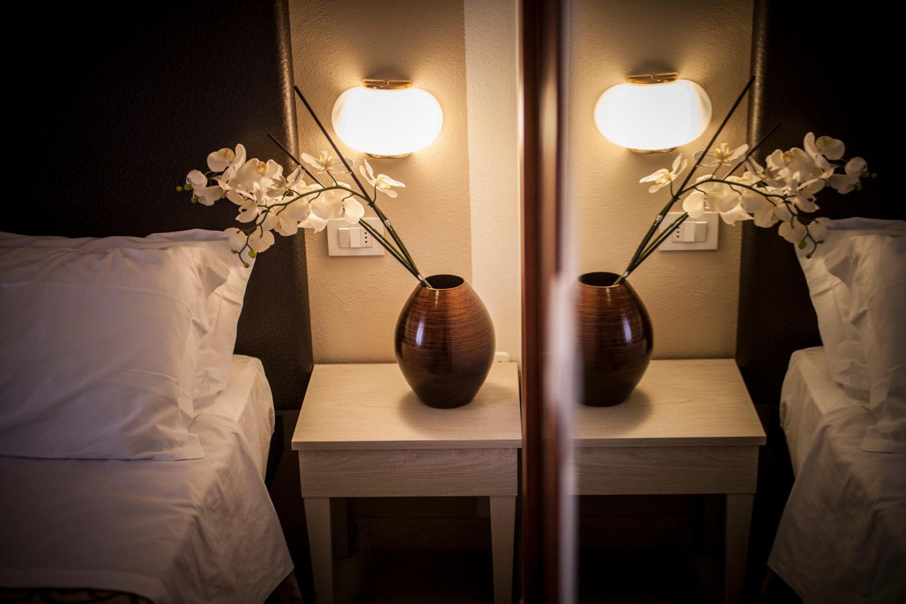 Comfort Room - Photo 11