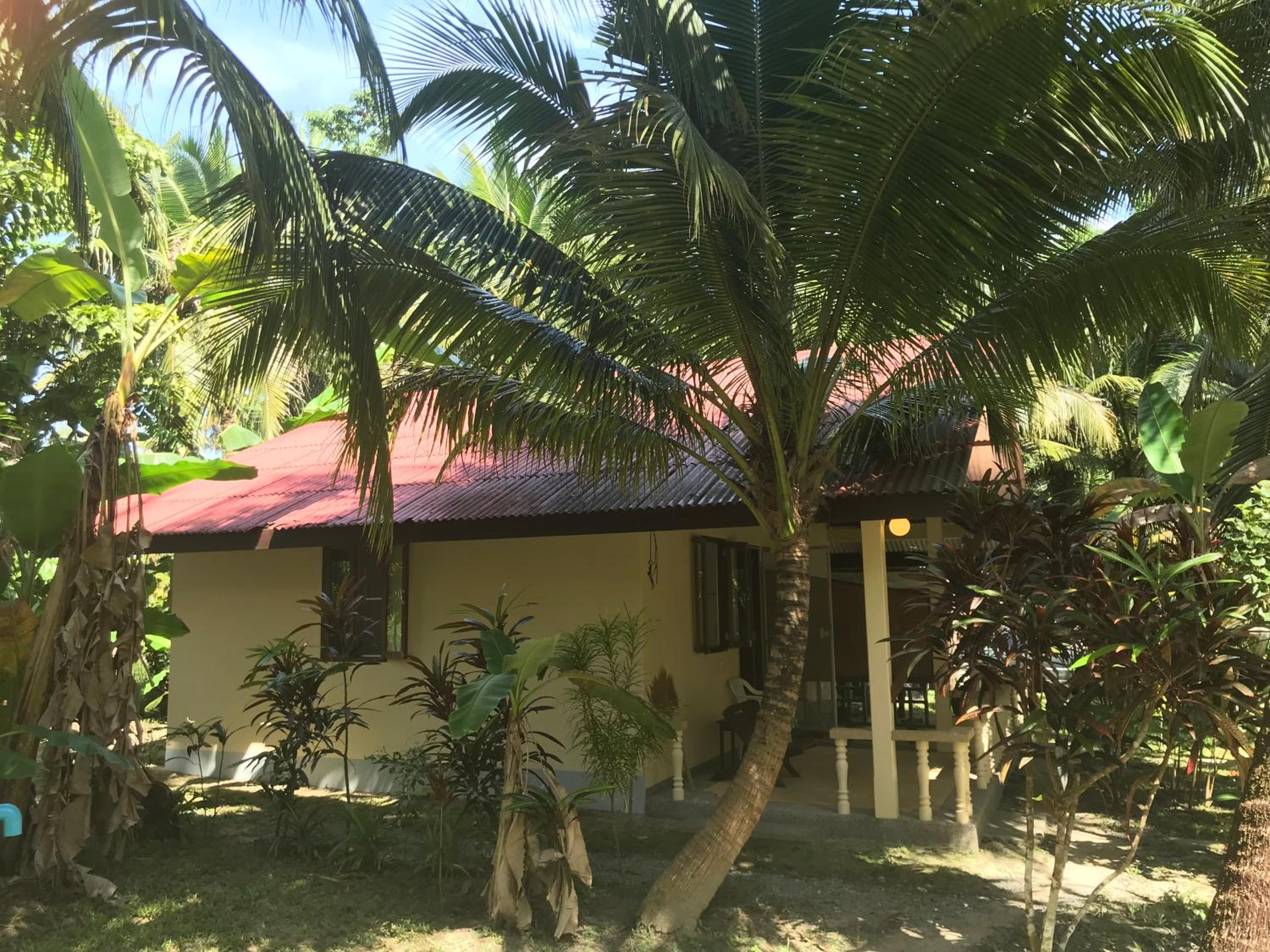Small Double Bungalow photo 2