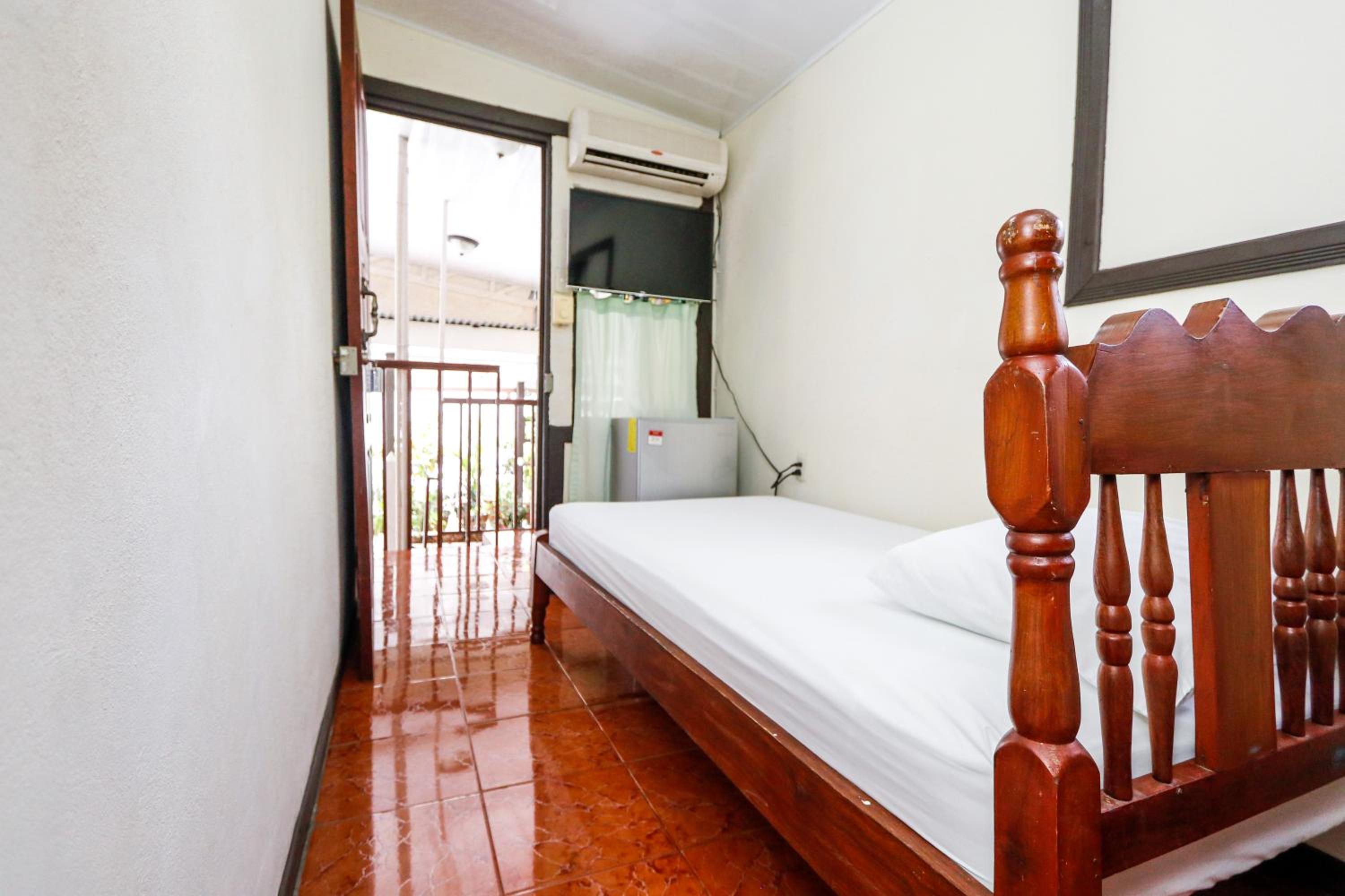 Budget Triple Room photo 1