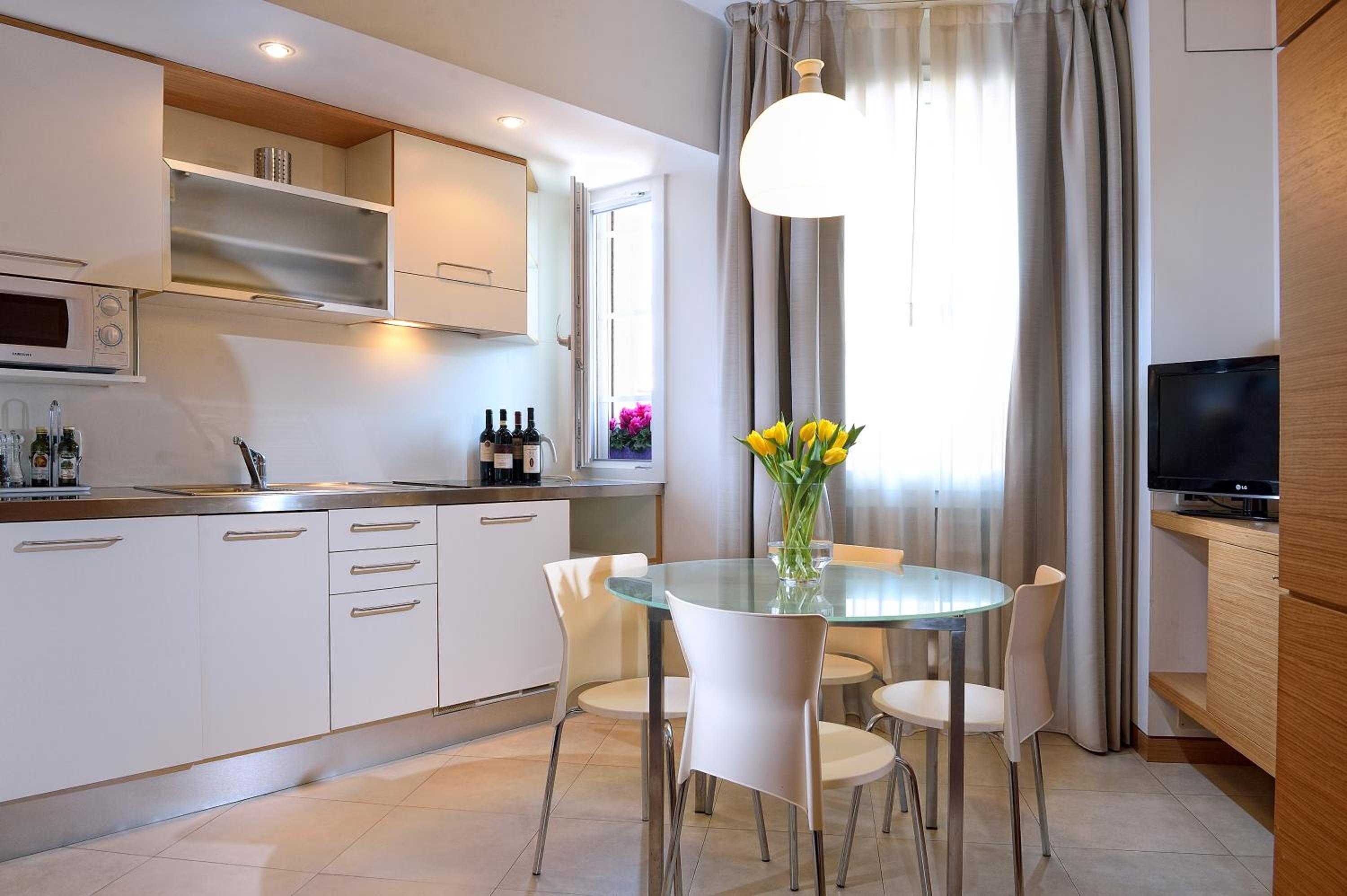 Apartment (4 Adults) - Photo 11
