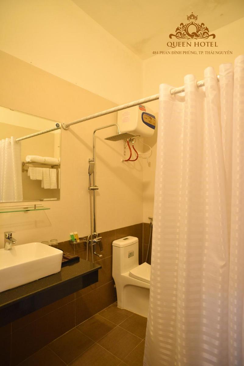 Standard King Room photo 3