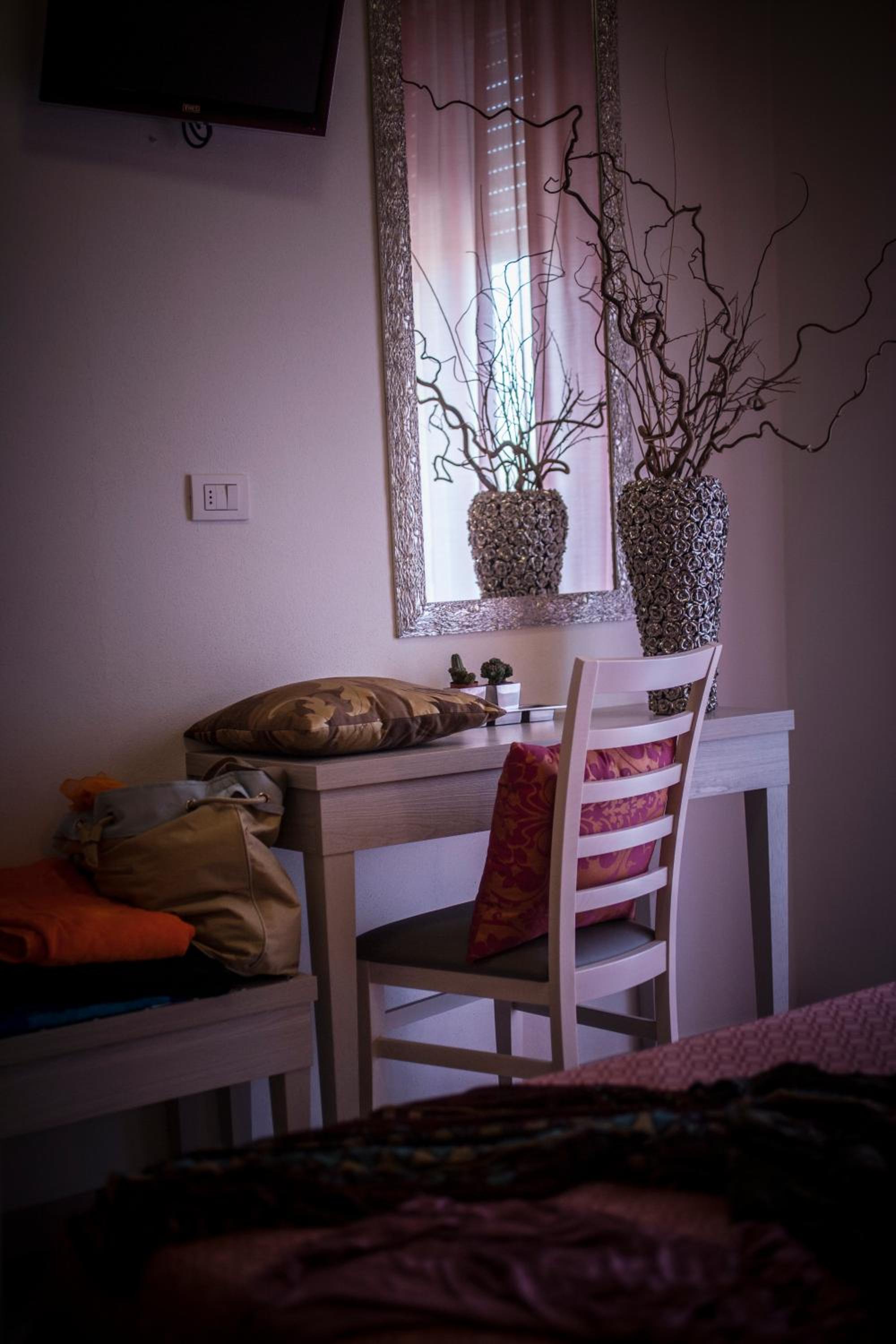 Deluxe Triple Room - Photo 2