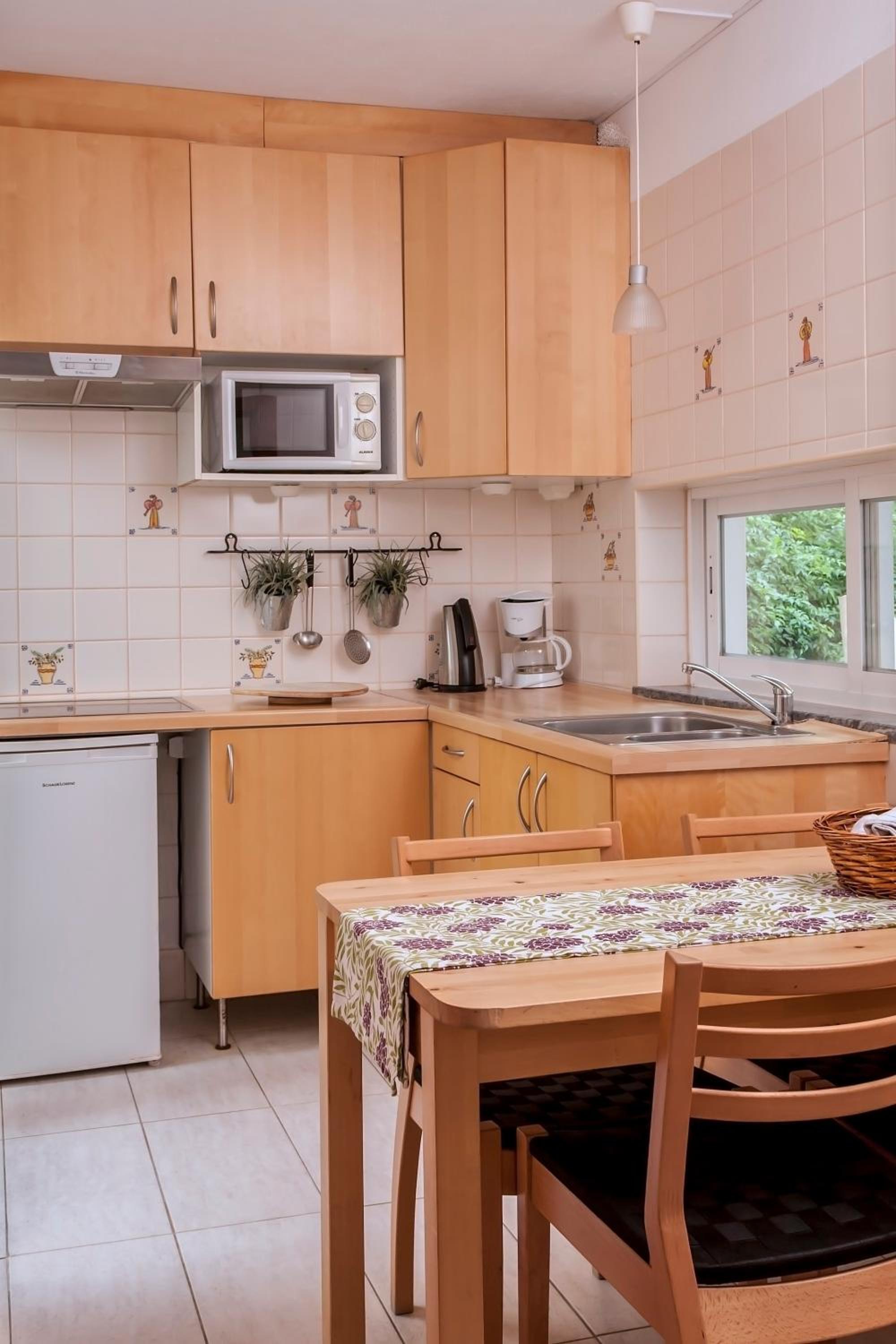 One-Bedroom Apartment with River View - Photo 22