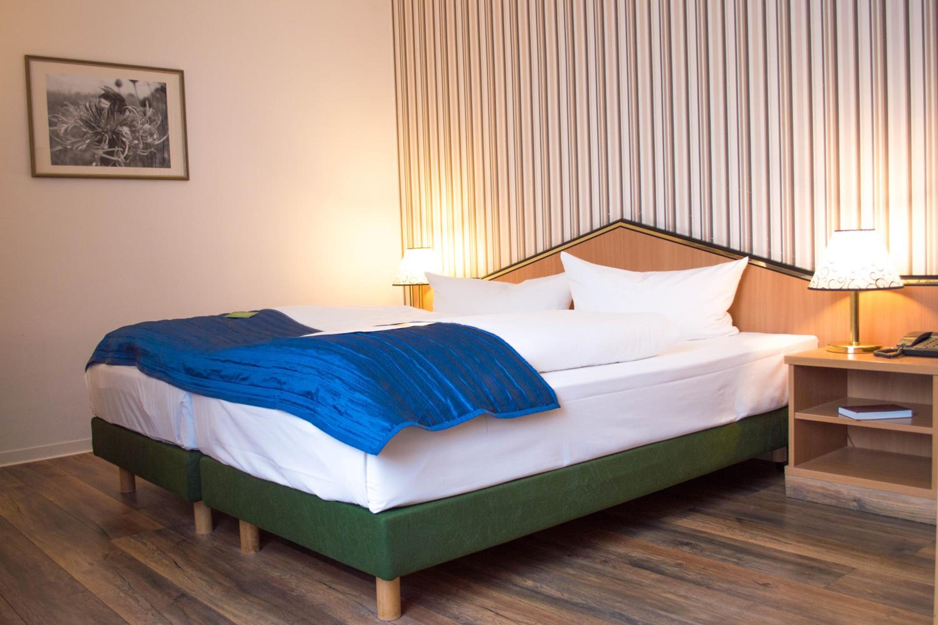 Double Room - Photo 13