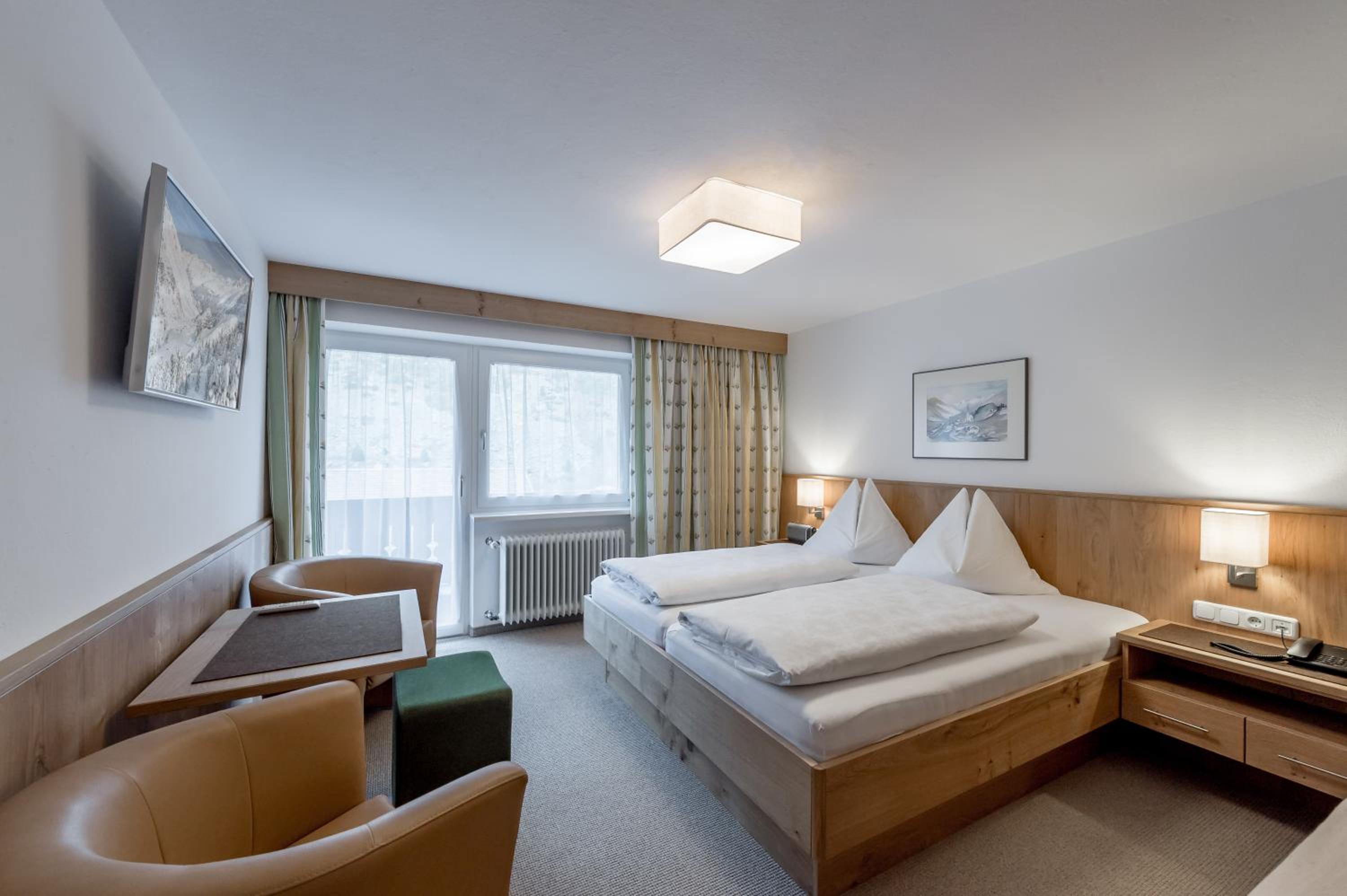 Double Room with Balcony photo 1
