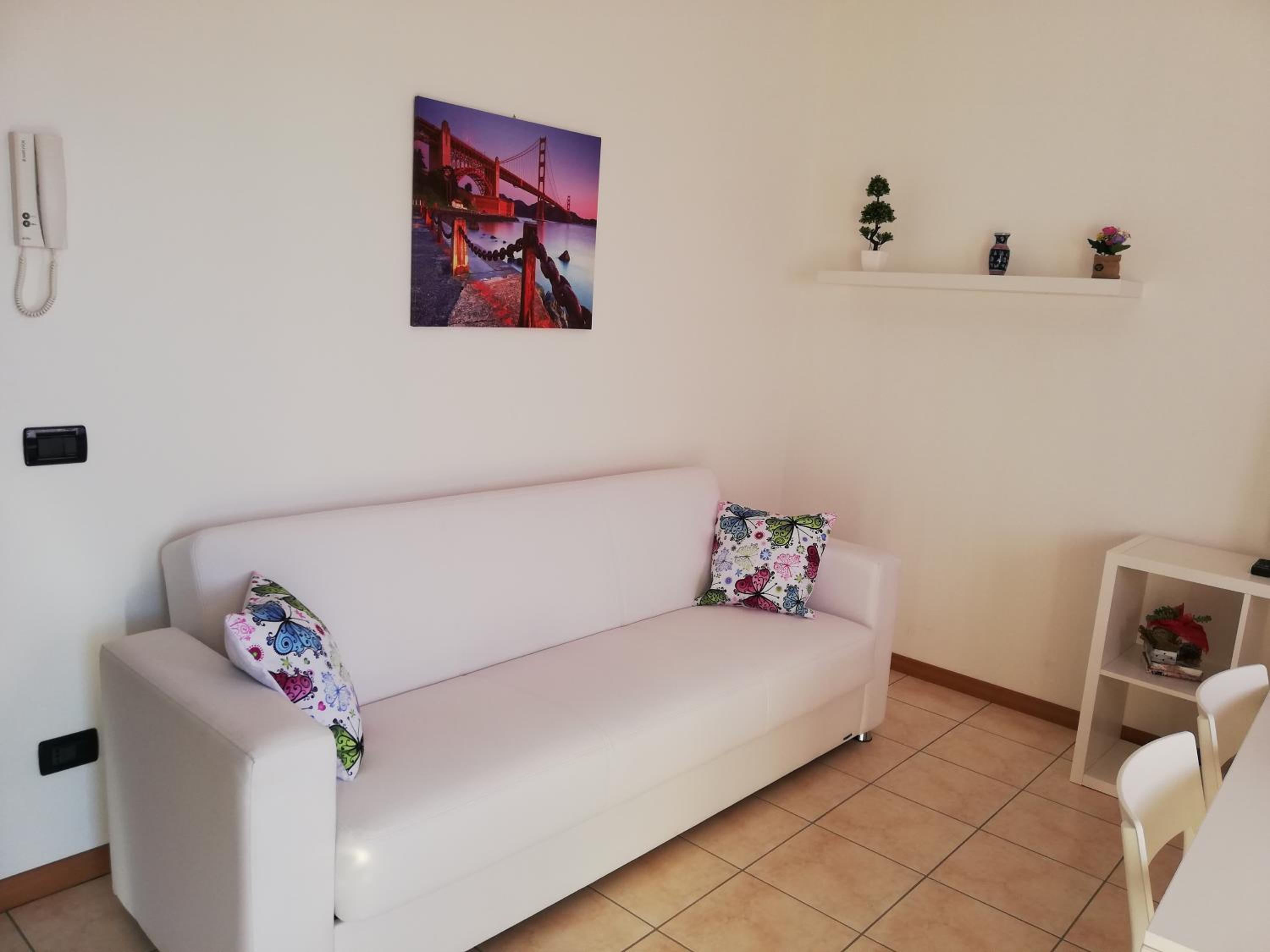 Apartment - Ground Floor photo 3
