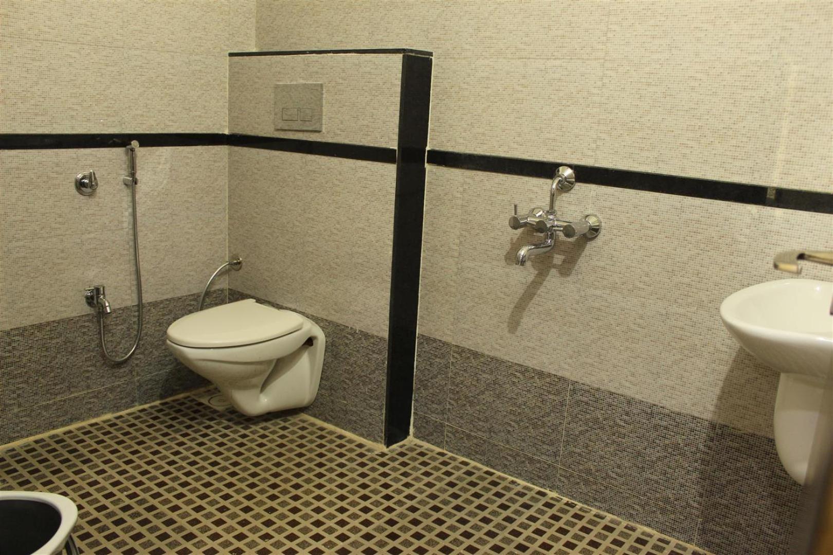 Deluxe Room (2 Adults + 1 Child) photo 2