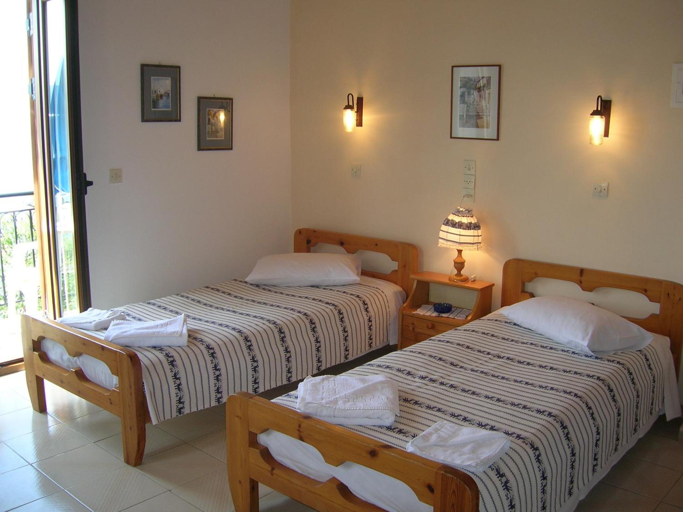 Standard Twin Room With Sea View