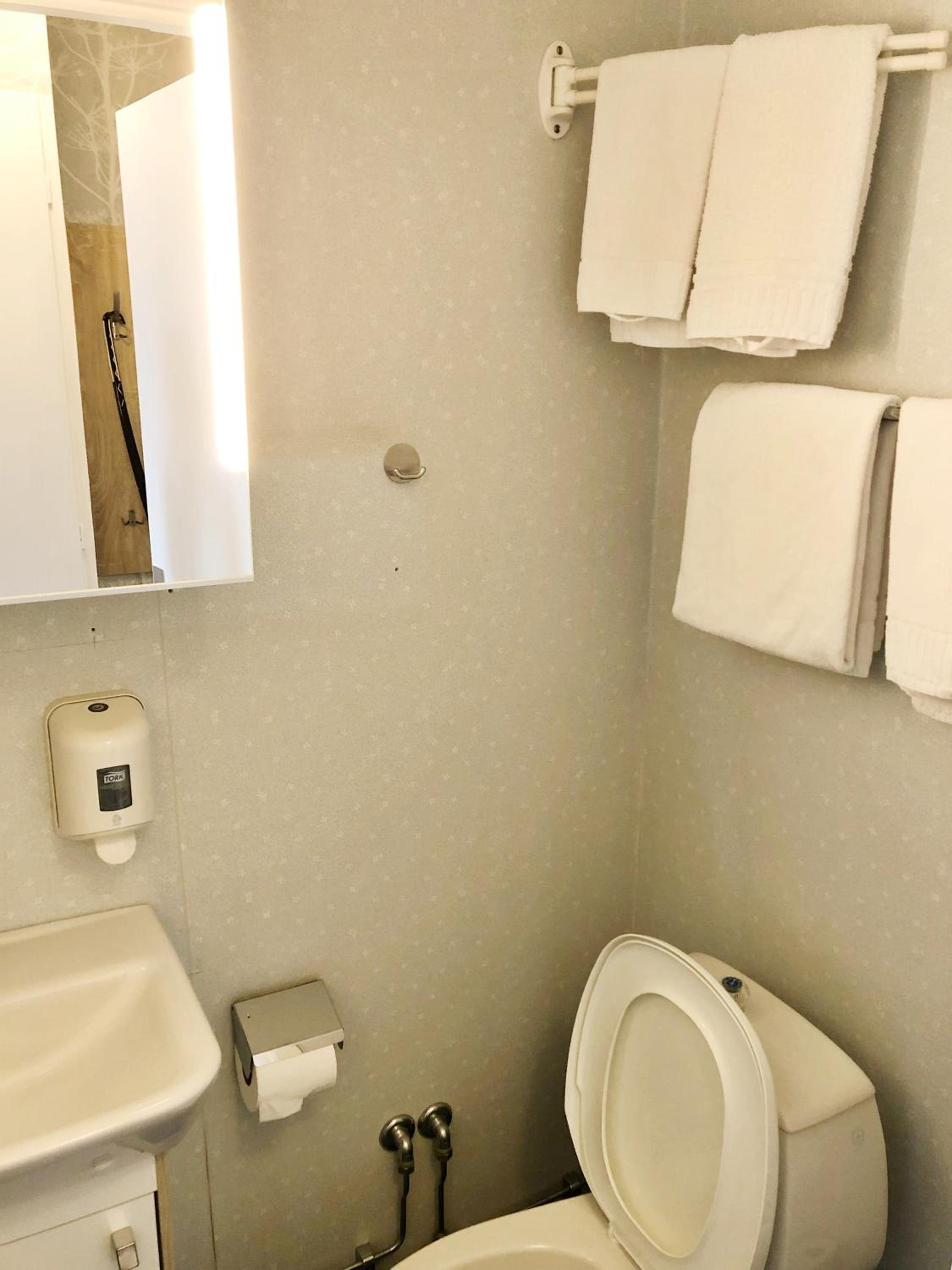 Single Room photo 3