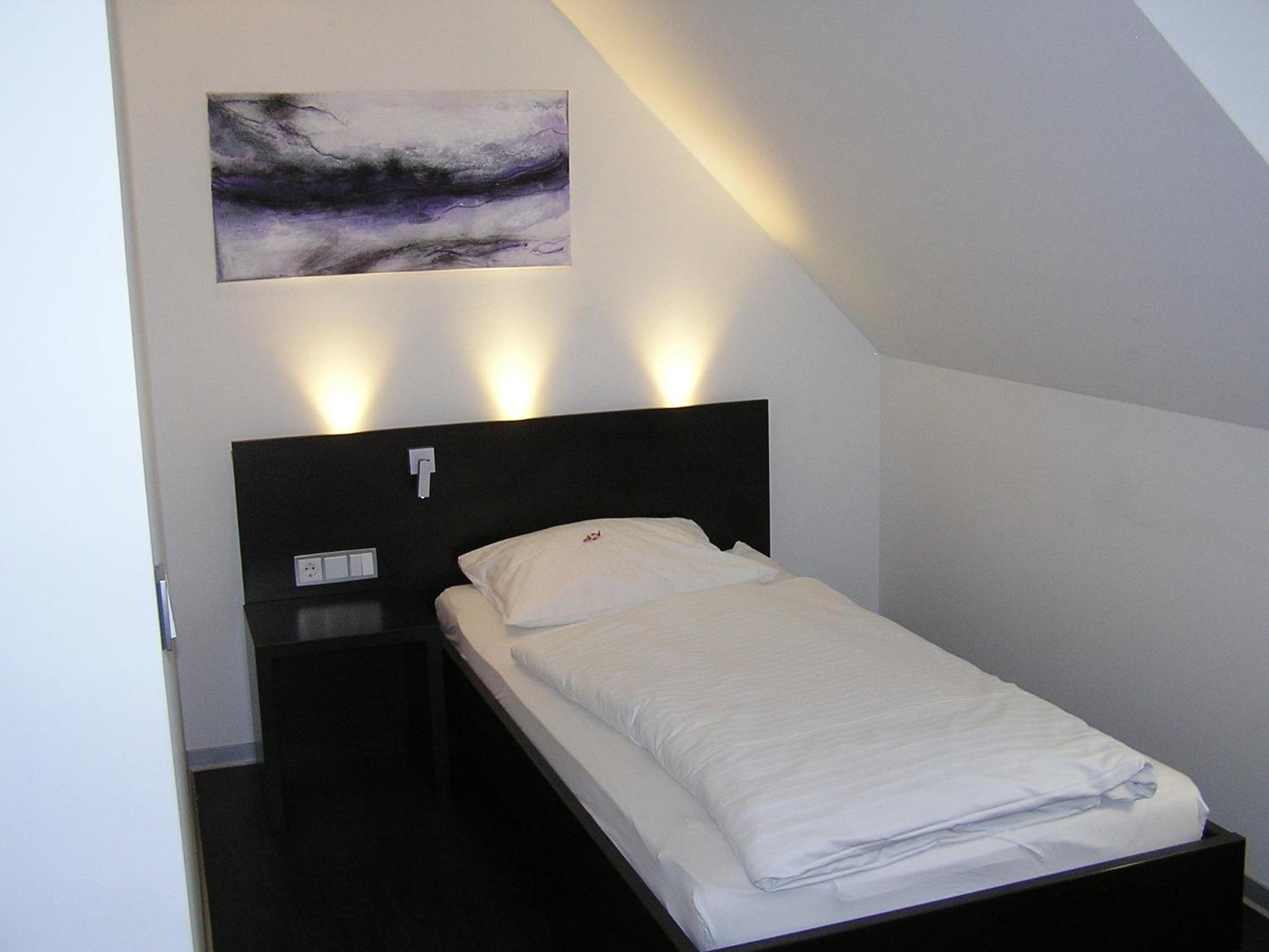 Single Room photo 1
