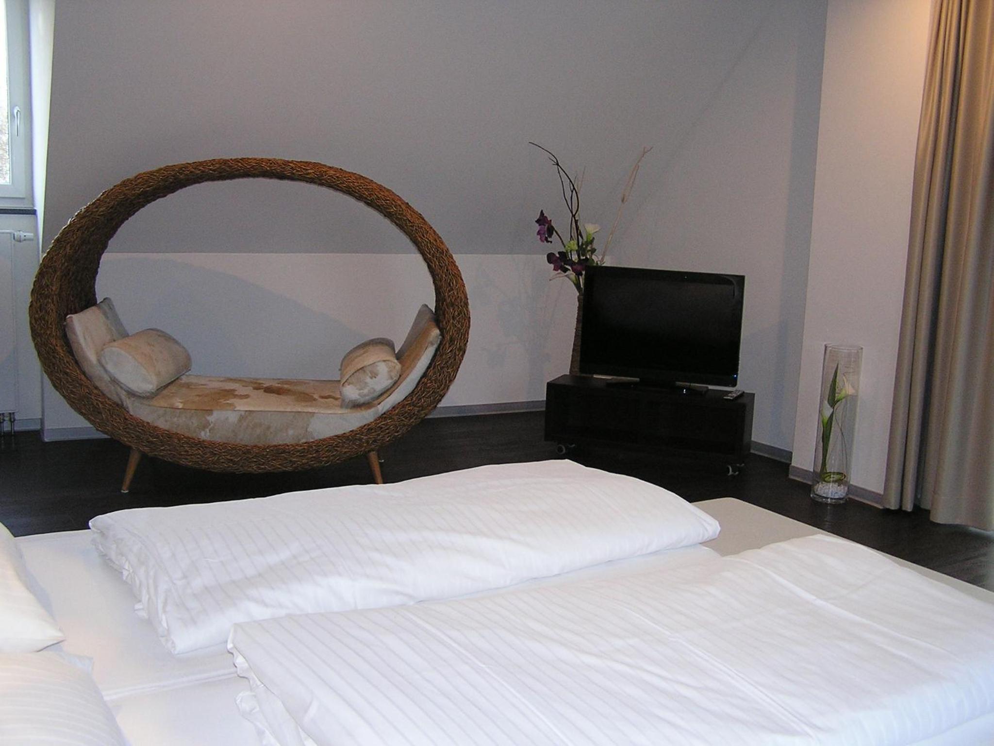 Suite - Photo 2