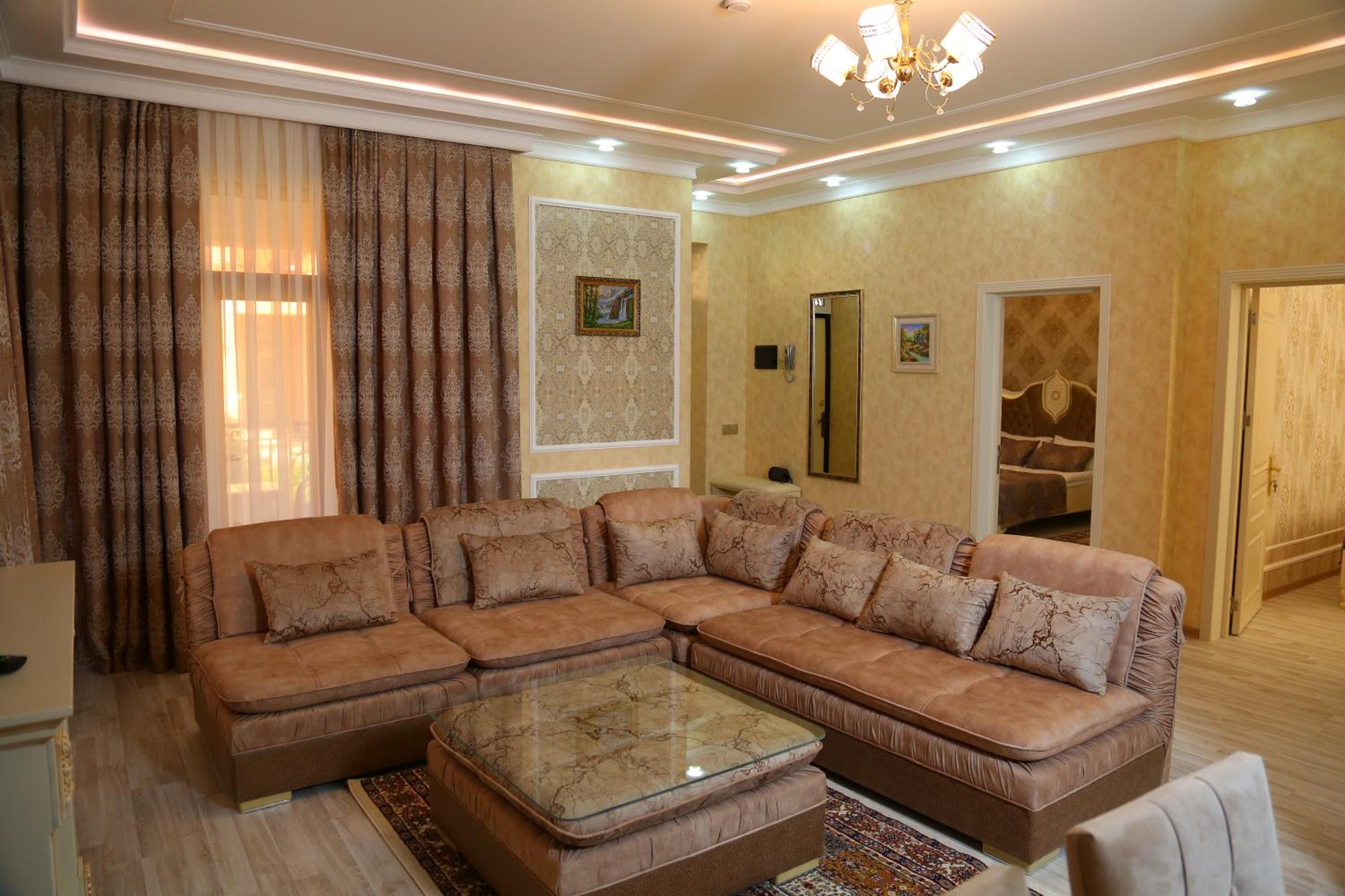 Three-Bedroom Vacation Home  photo 1