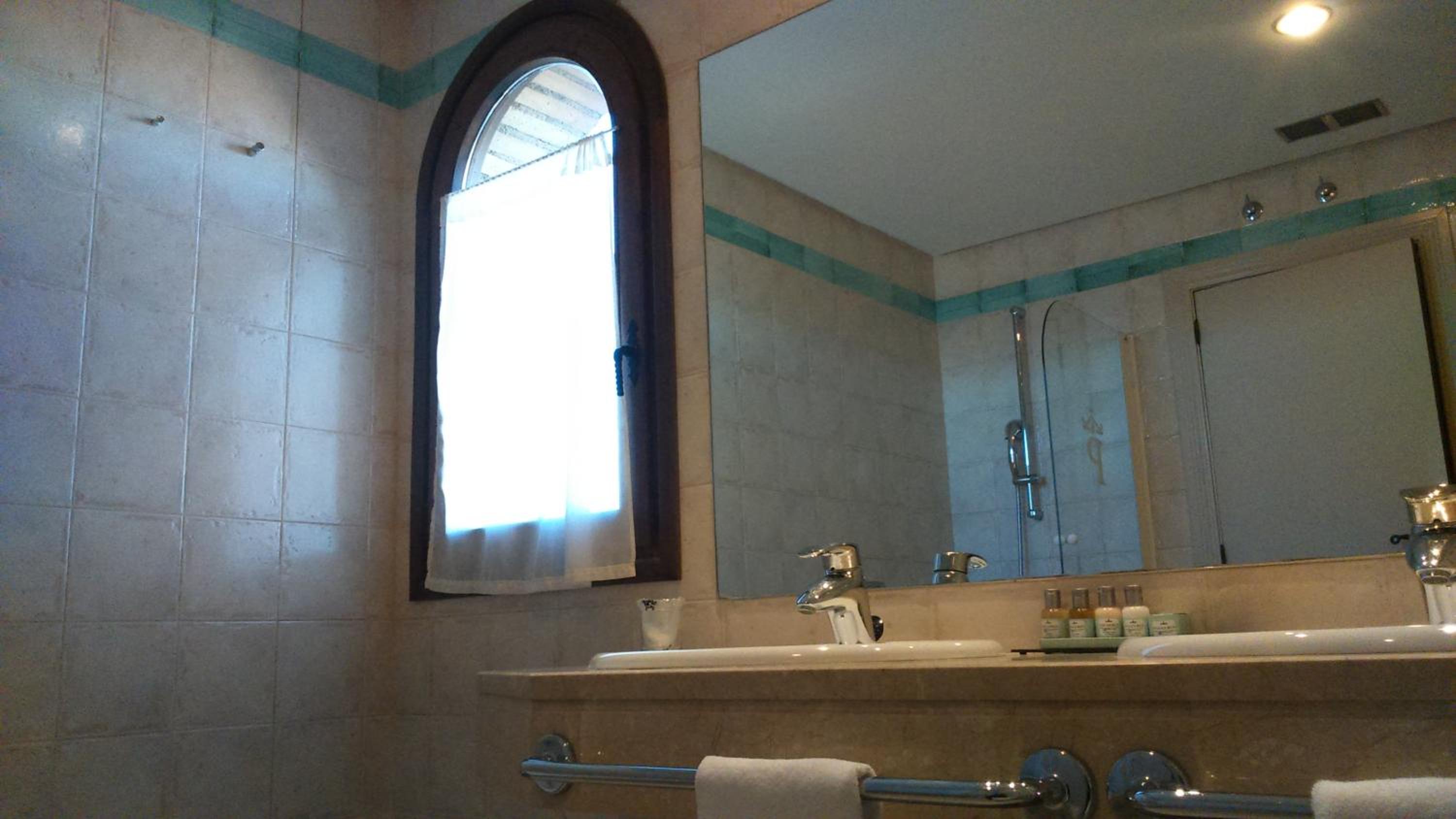 Superior Double Room - Photo 5