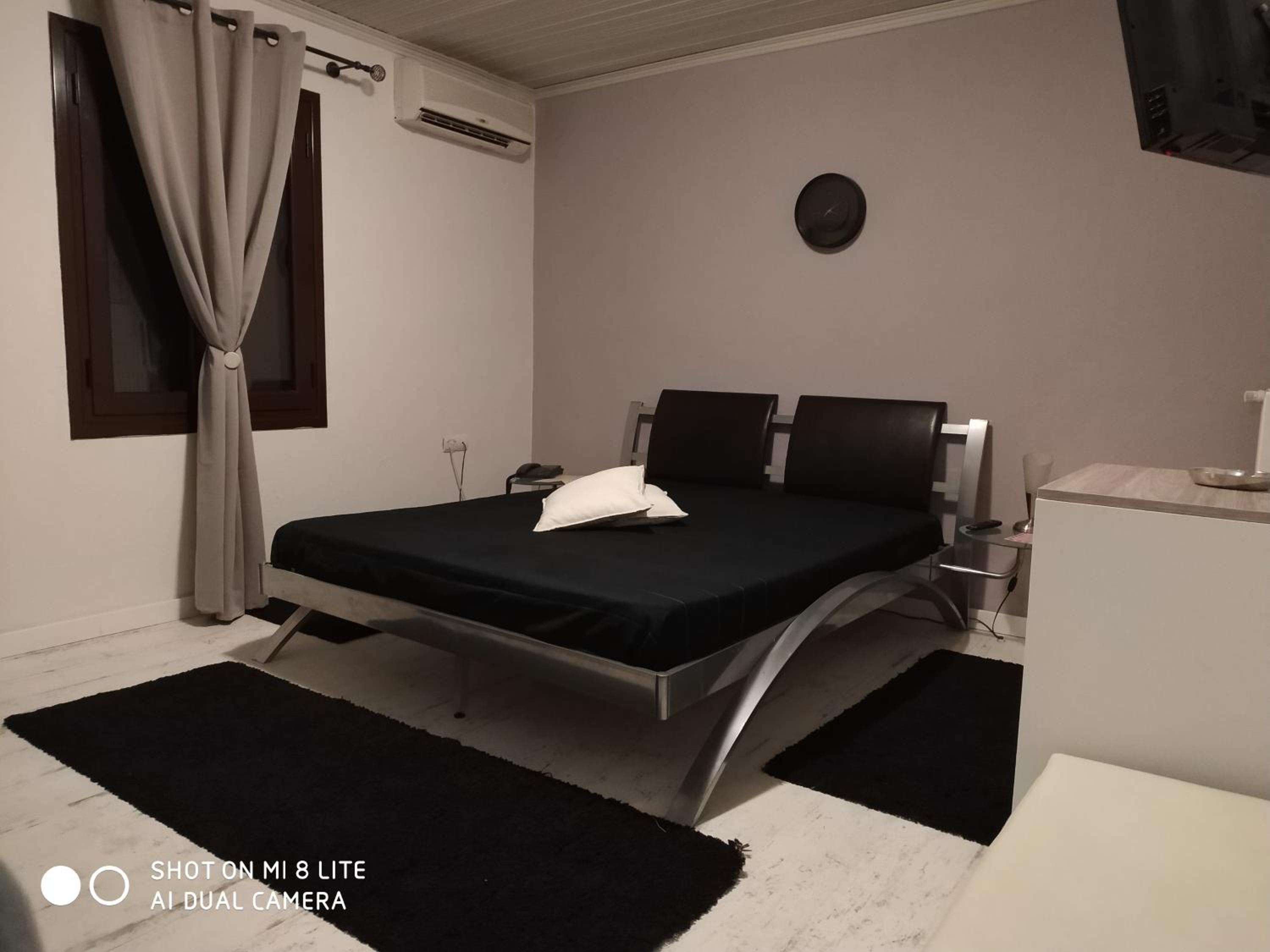 Budget Double Room photo 1