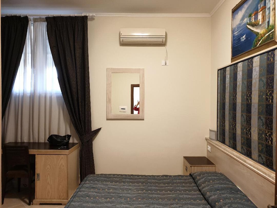 Double Room - Separate Building - Photo 11