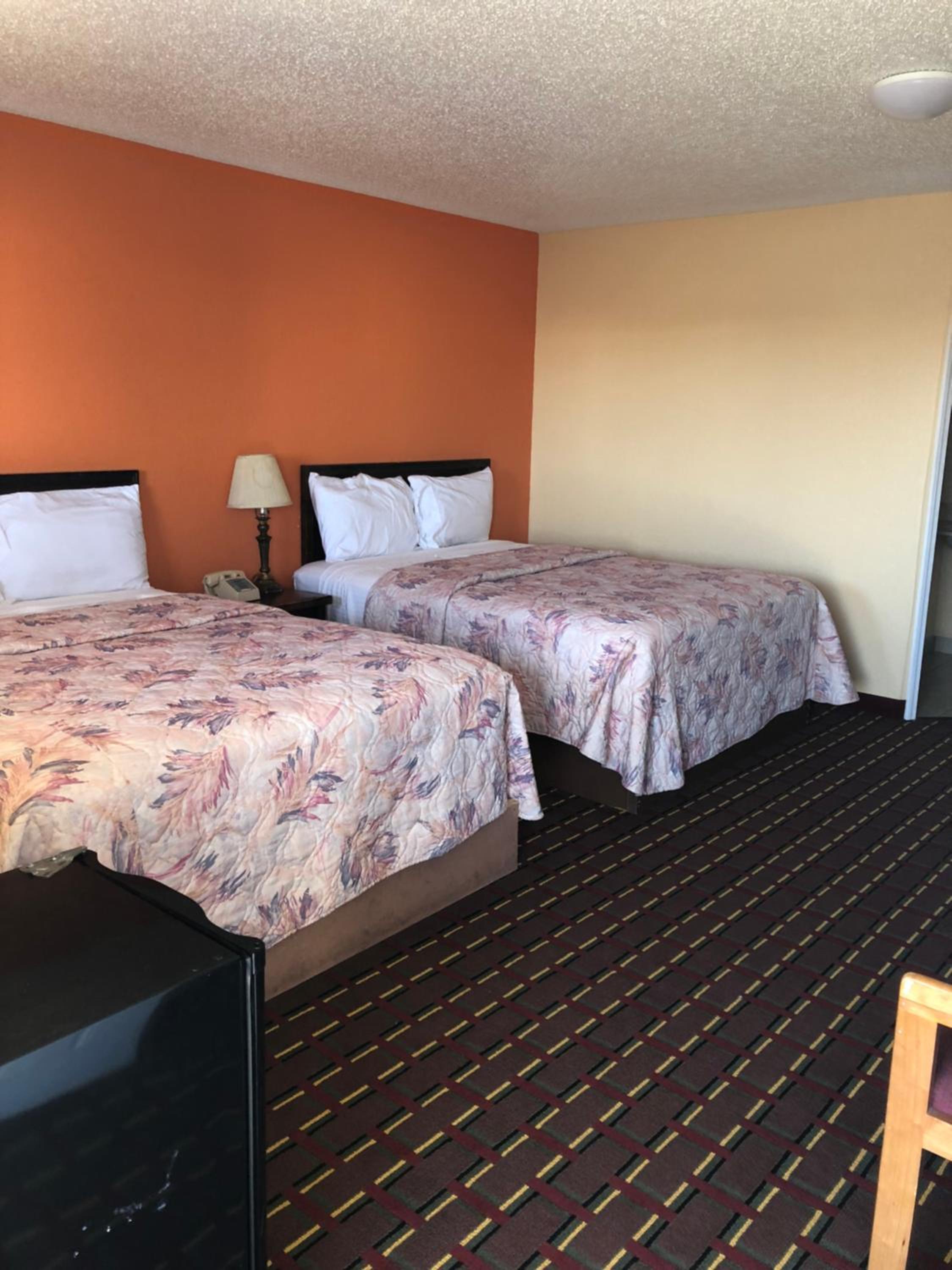 Double Room - Photo 3
