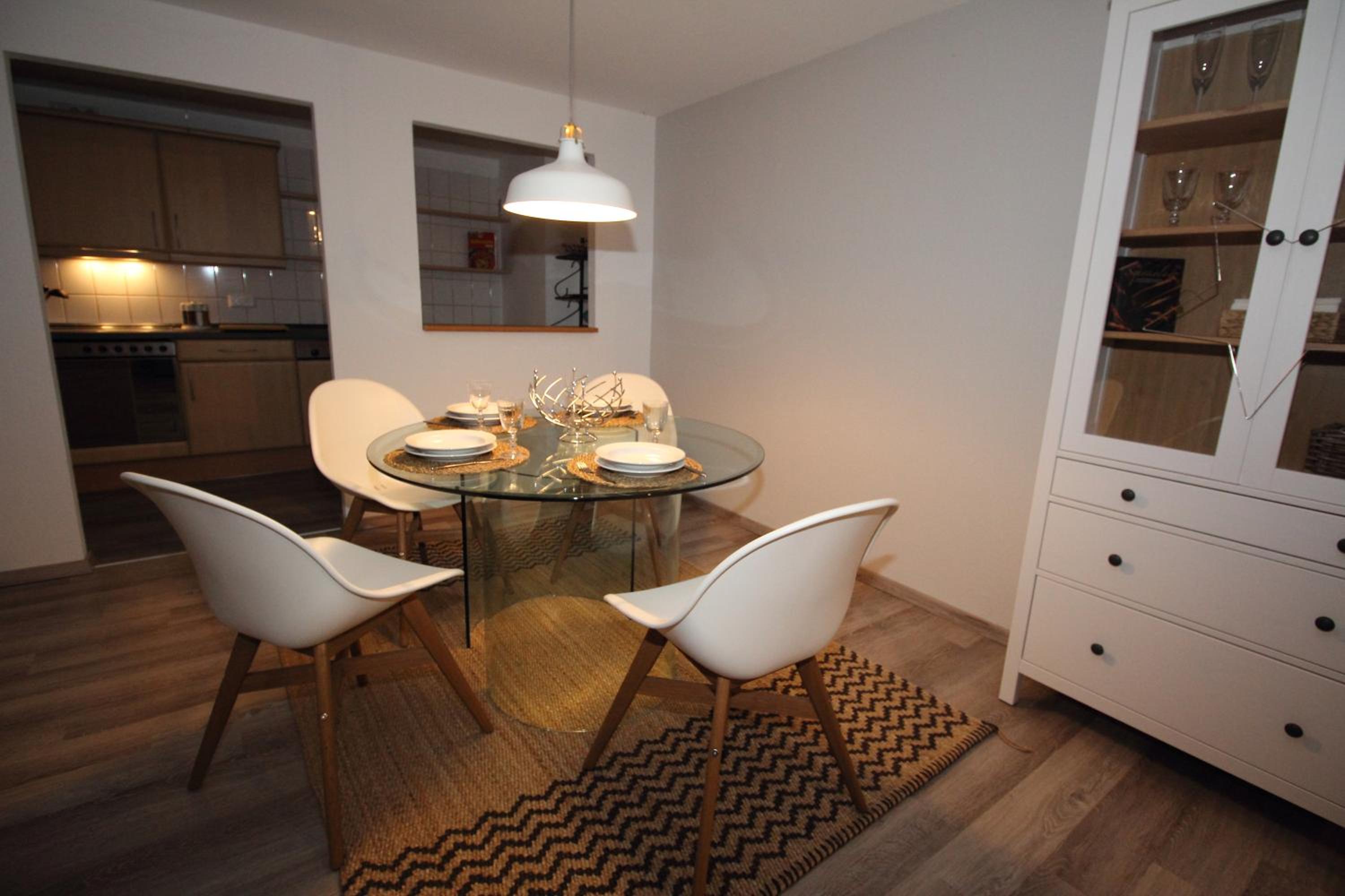 Apartment photo 2