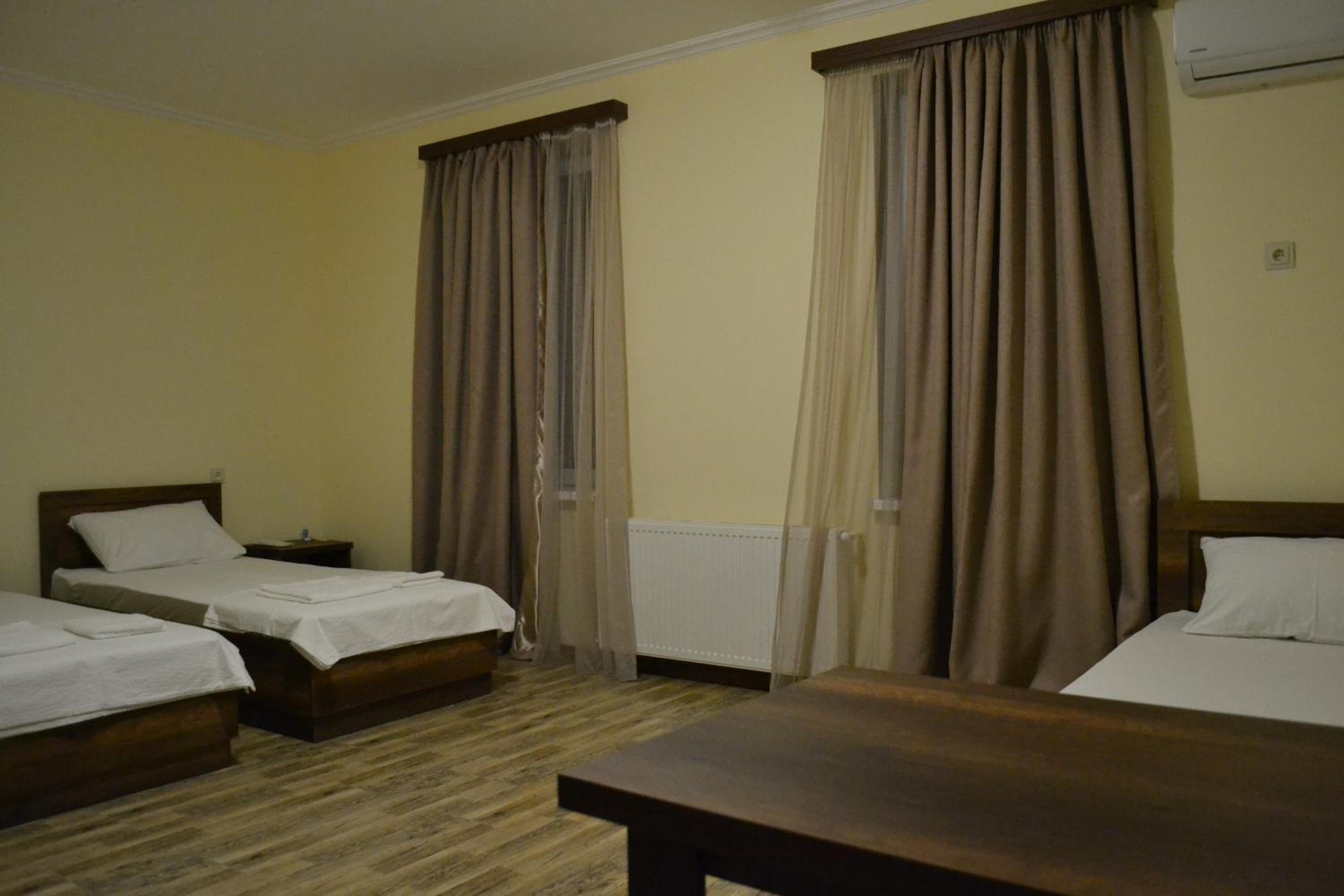 Triple Room with City View photo 2