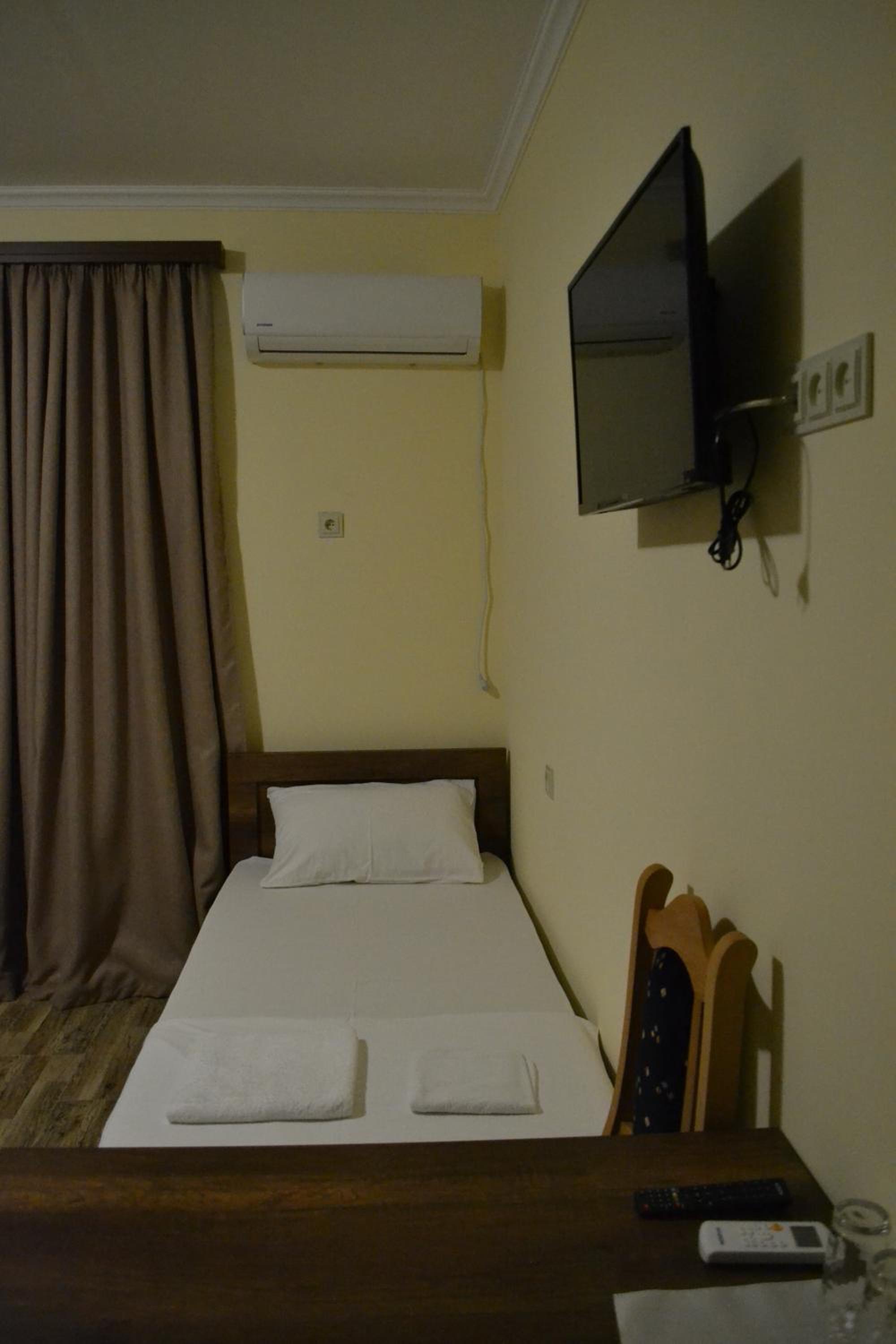 Triple Room with Mountain View photo 1