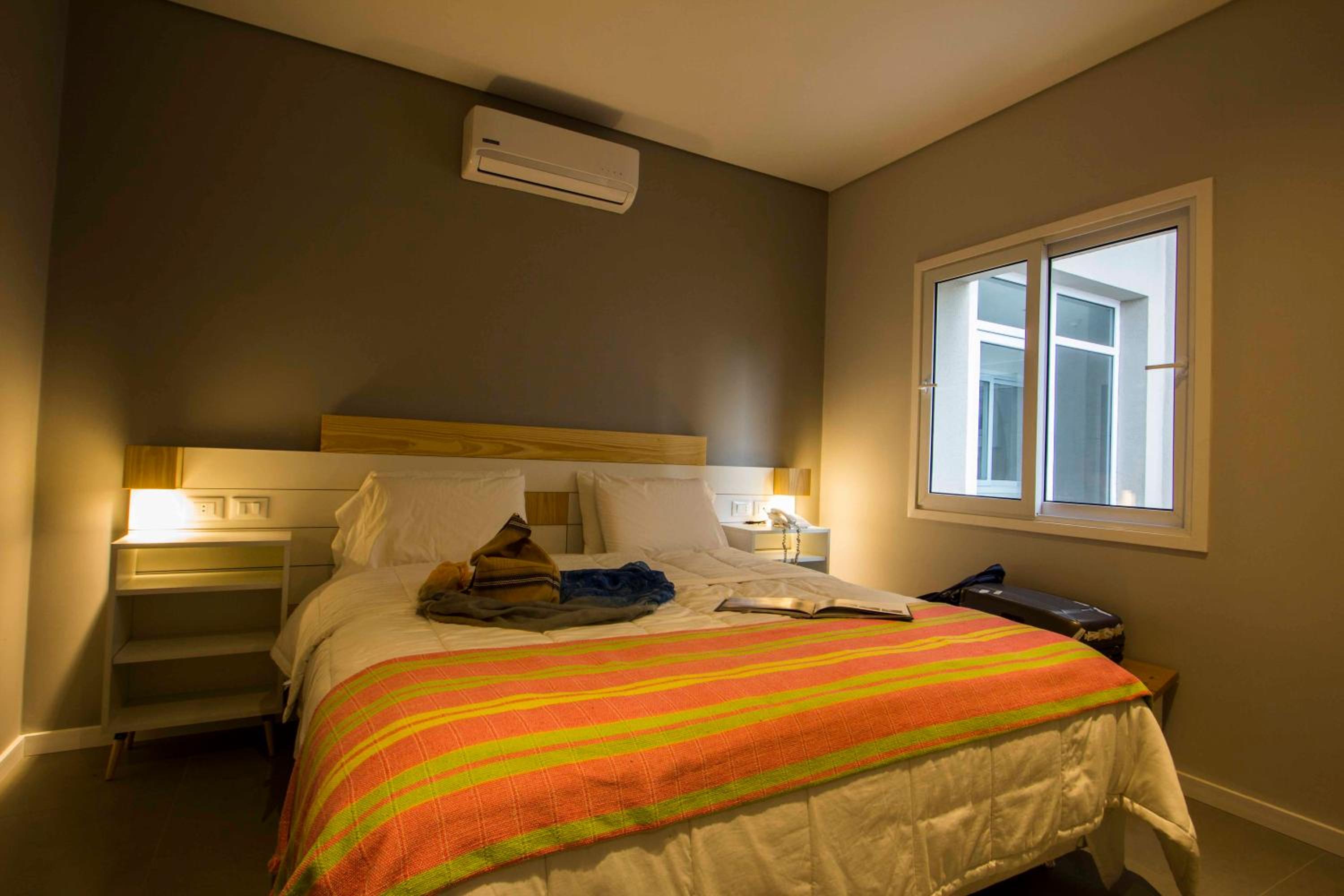 Studio Apartment with Balcony photo 3