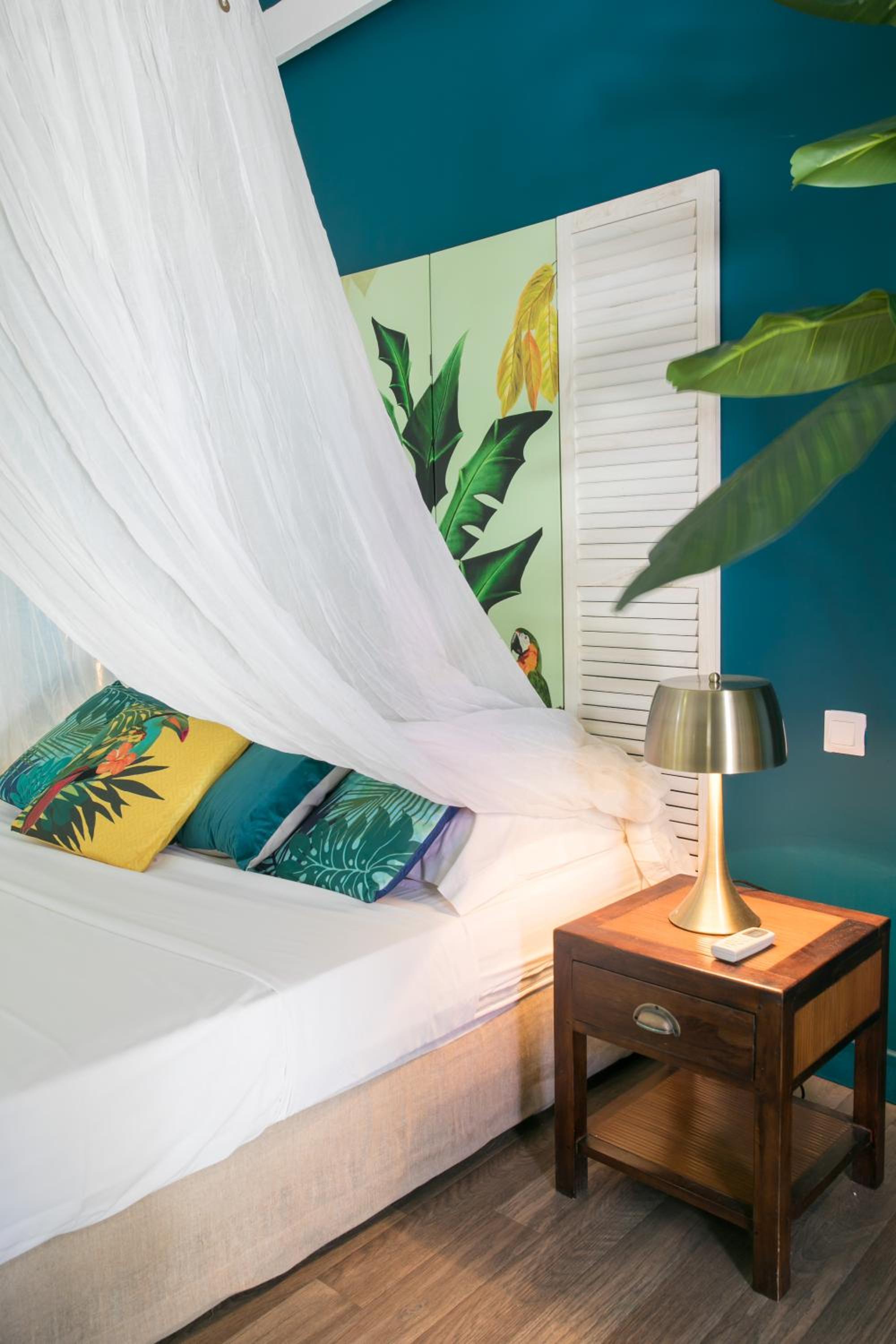 Amandier One-Bedroom King Suite with Sofa Bed photo 3