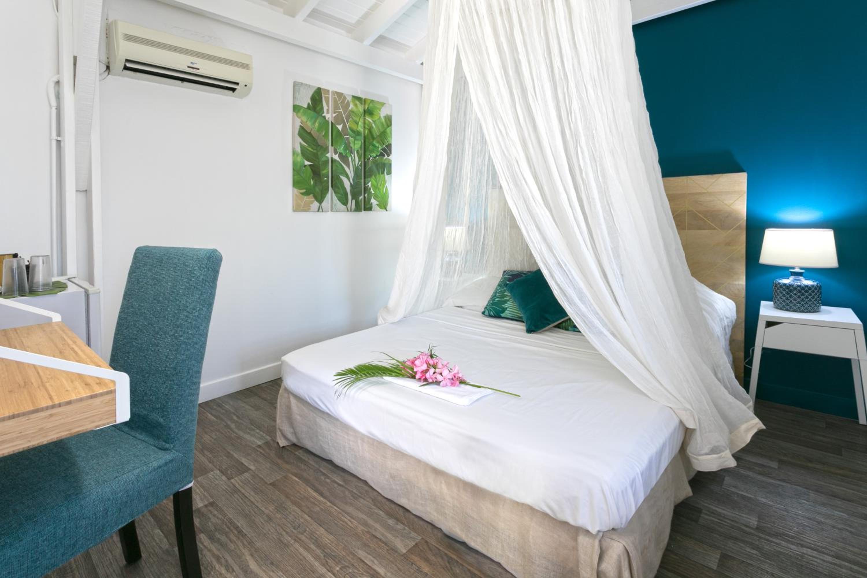 Yucca Classic Double Room