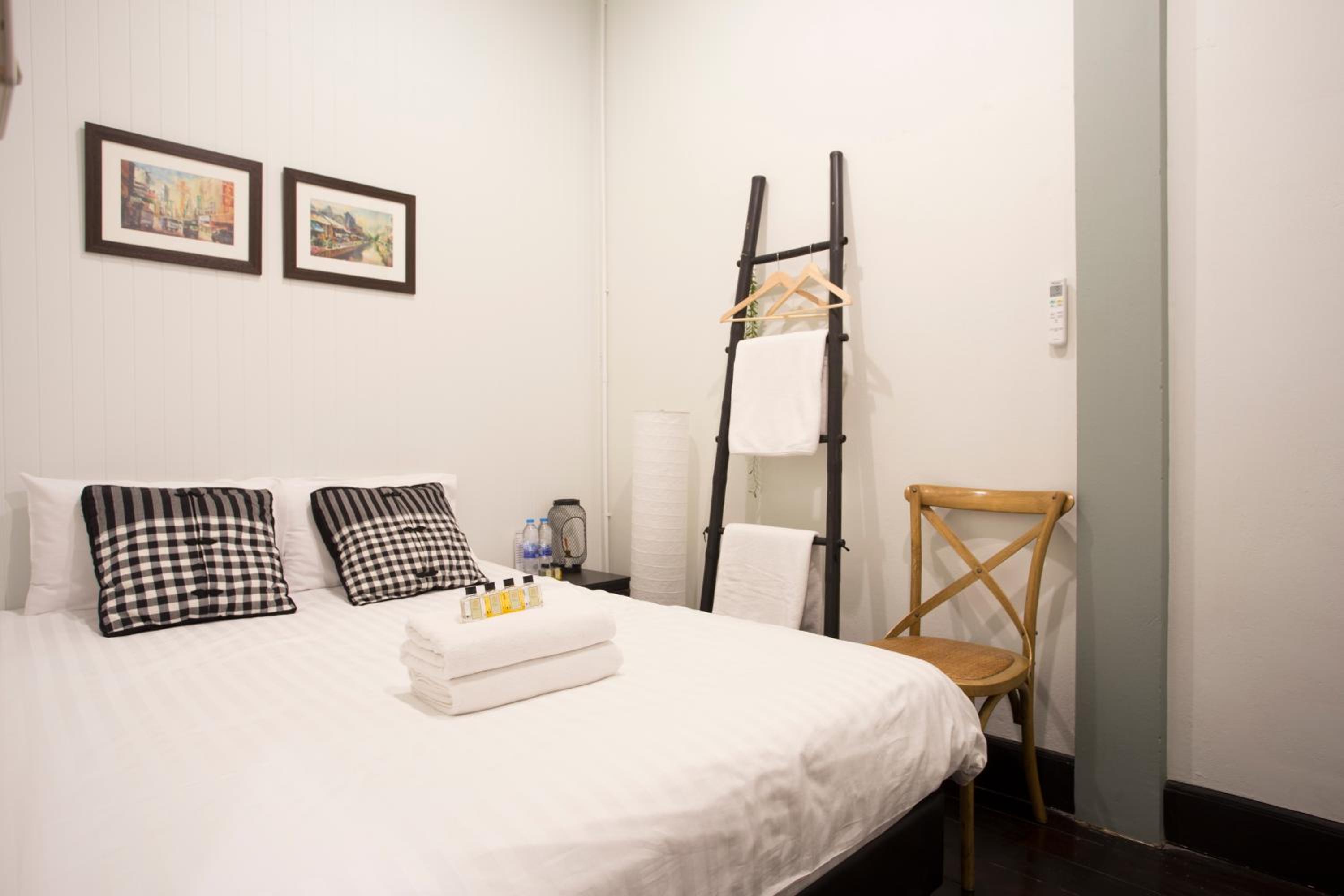 Economy Double Room photo 1