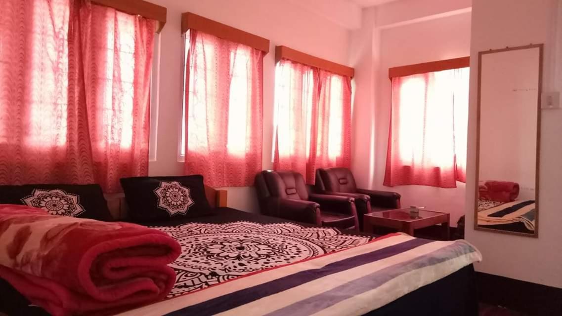 Deluxe Double Room photo 2