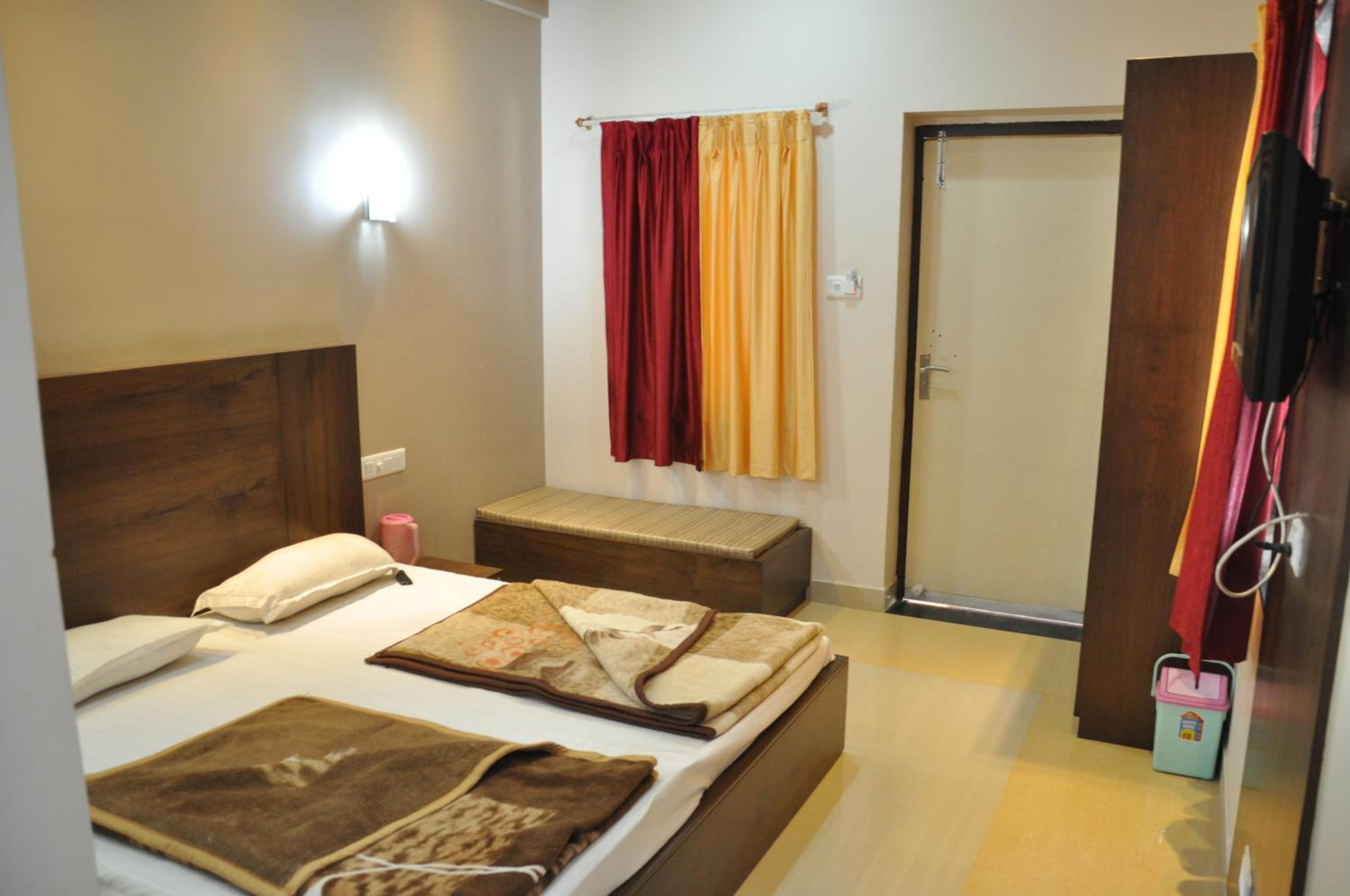 Super Deluxe Double Room photo 3