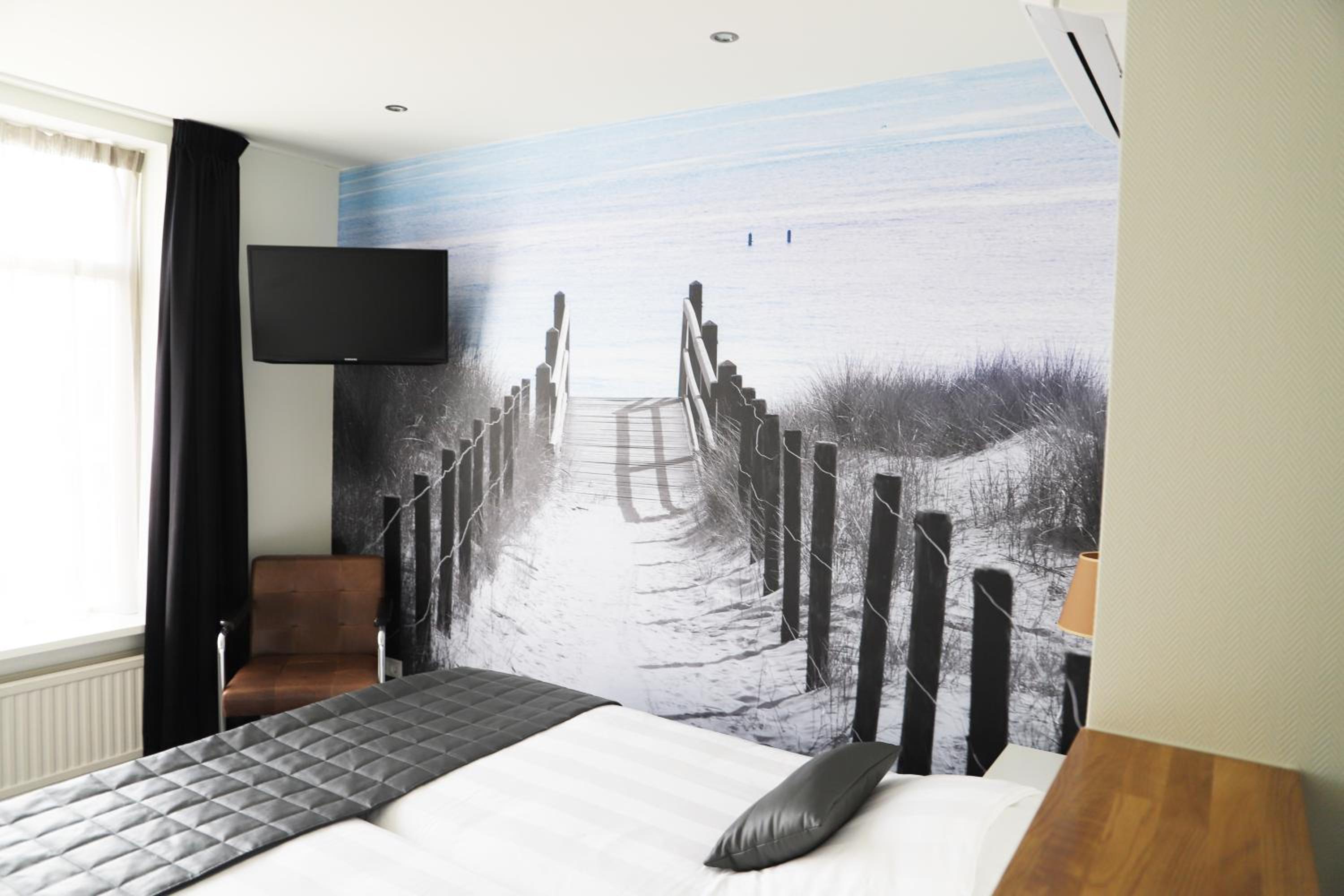 Comfort Twin Room photo 3