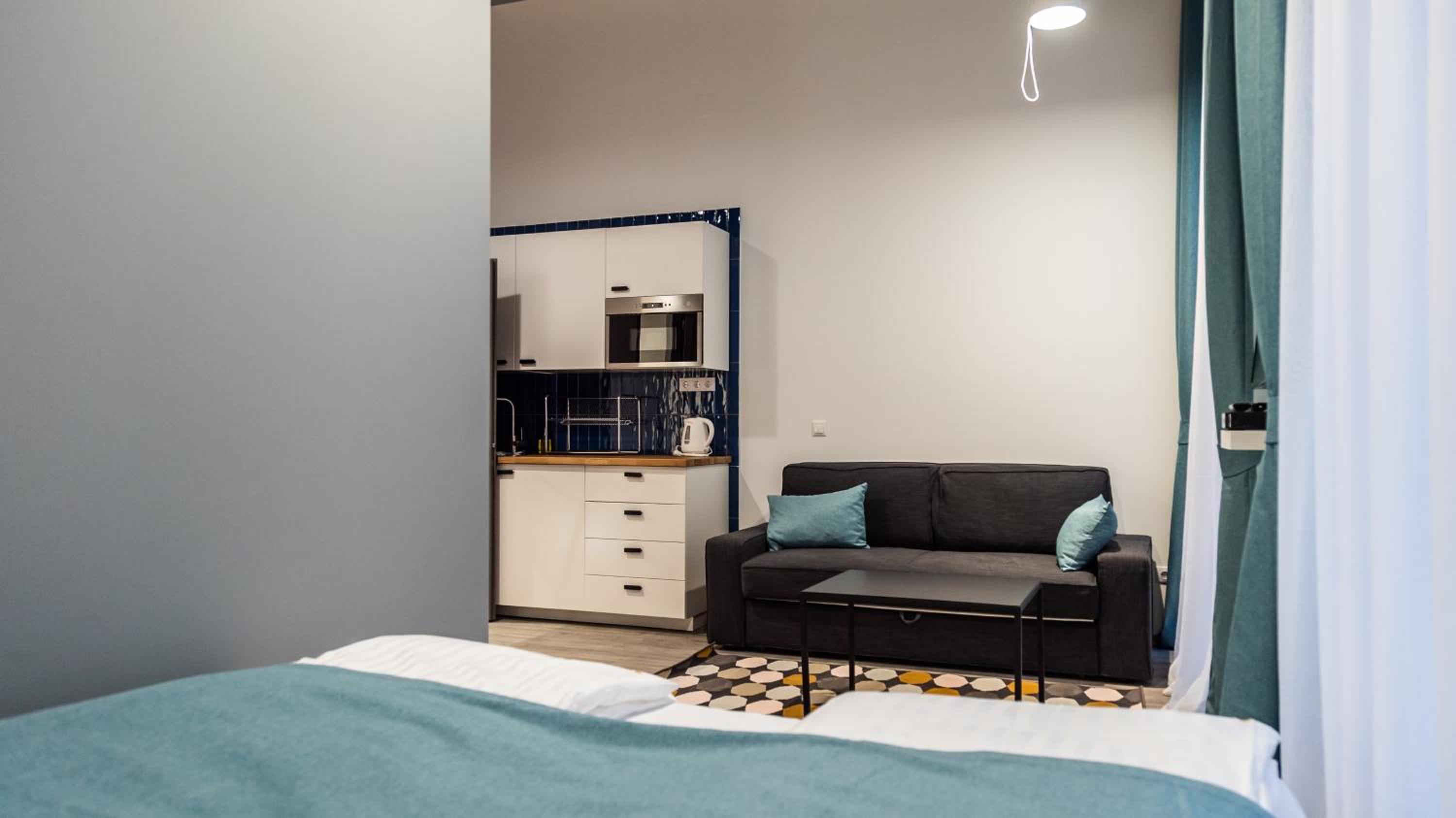 Standard Double Room - Photo 20