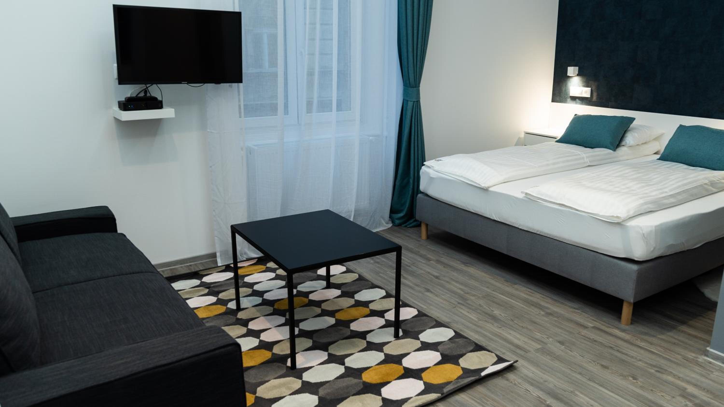 Standard Double Room - Photo 1
