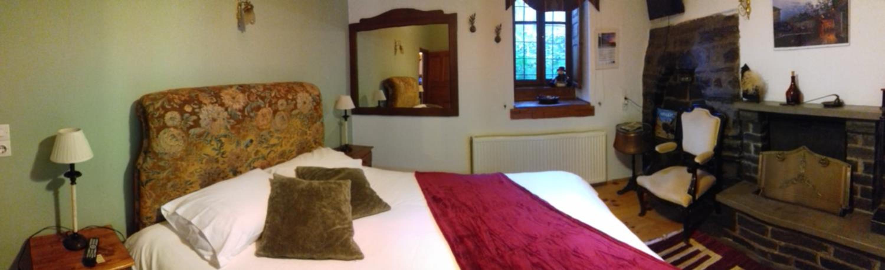 Standard Double Room - Photo 2