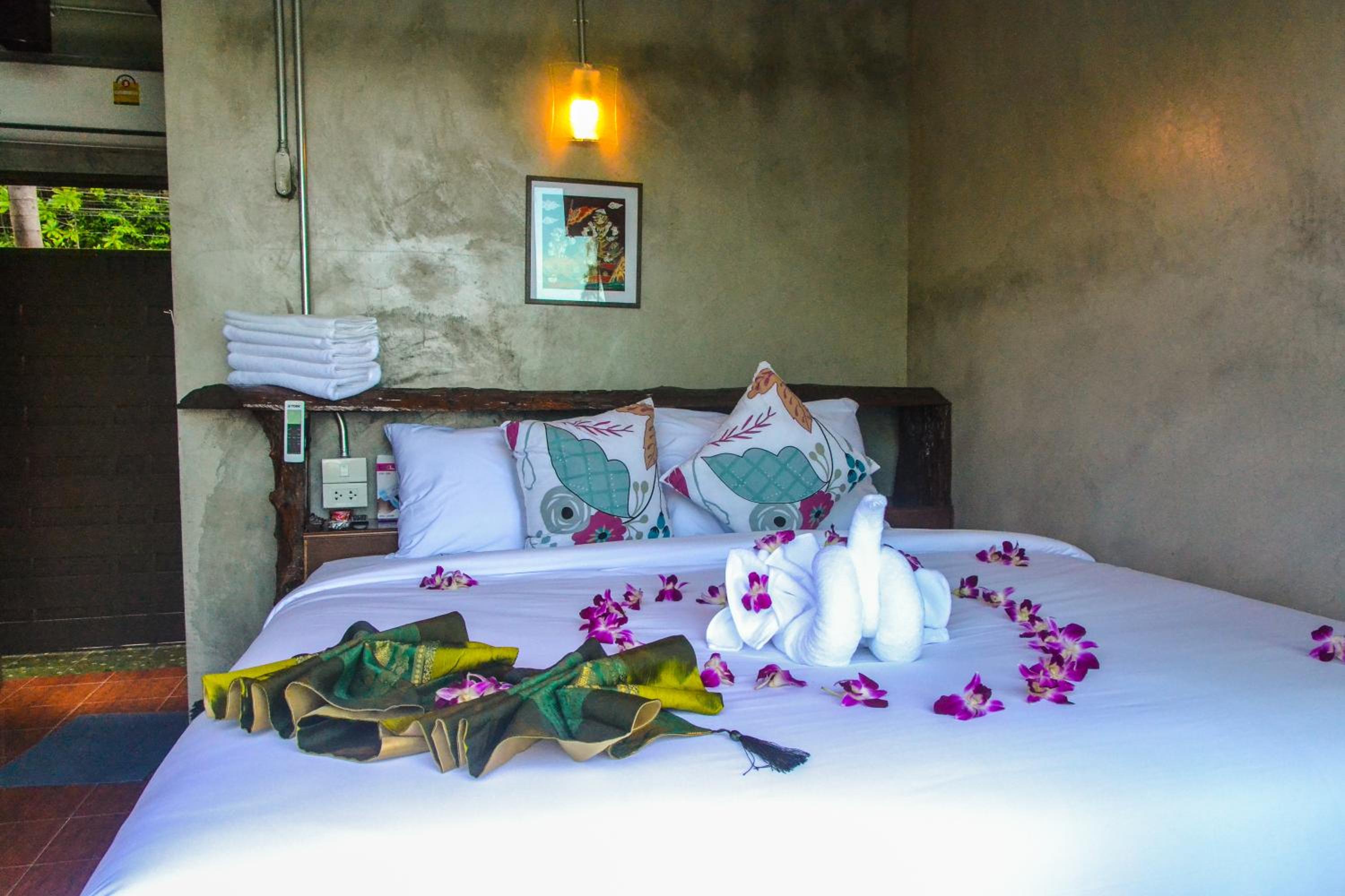 Double Room with Sea View - Photo 36