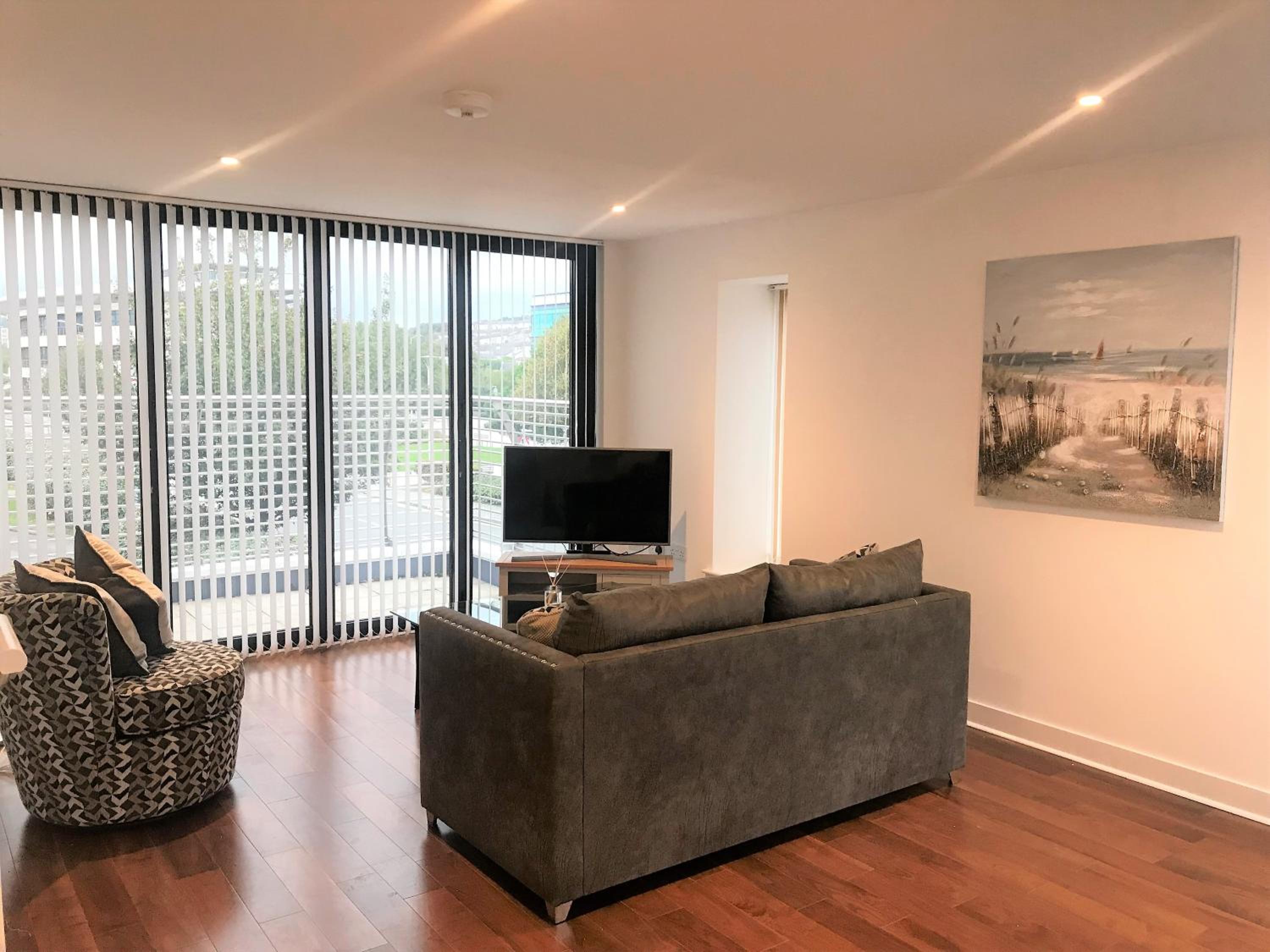 Two-Bedroom Apartment - Photo 5