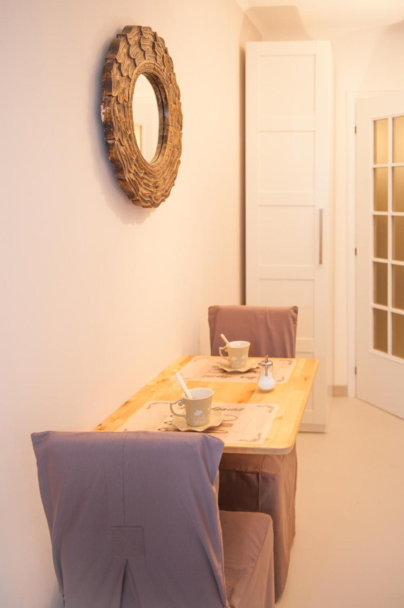 One-Bedroom Apartment - Photo 17