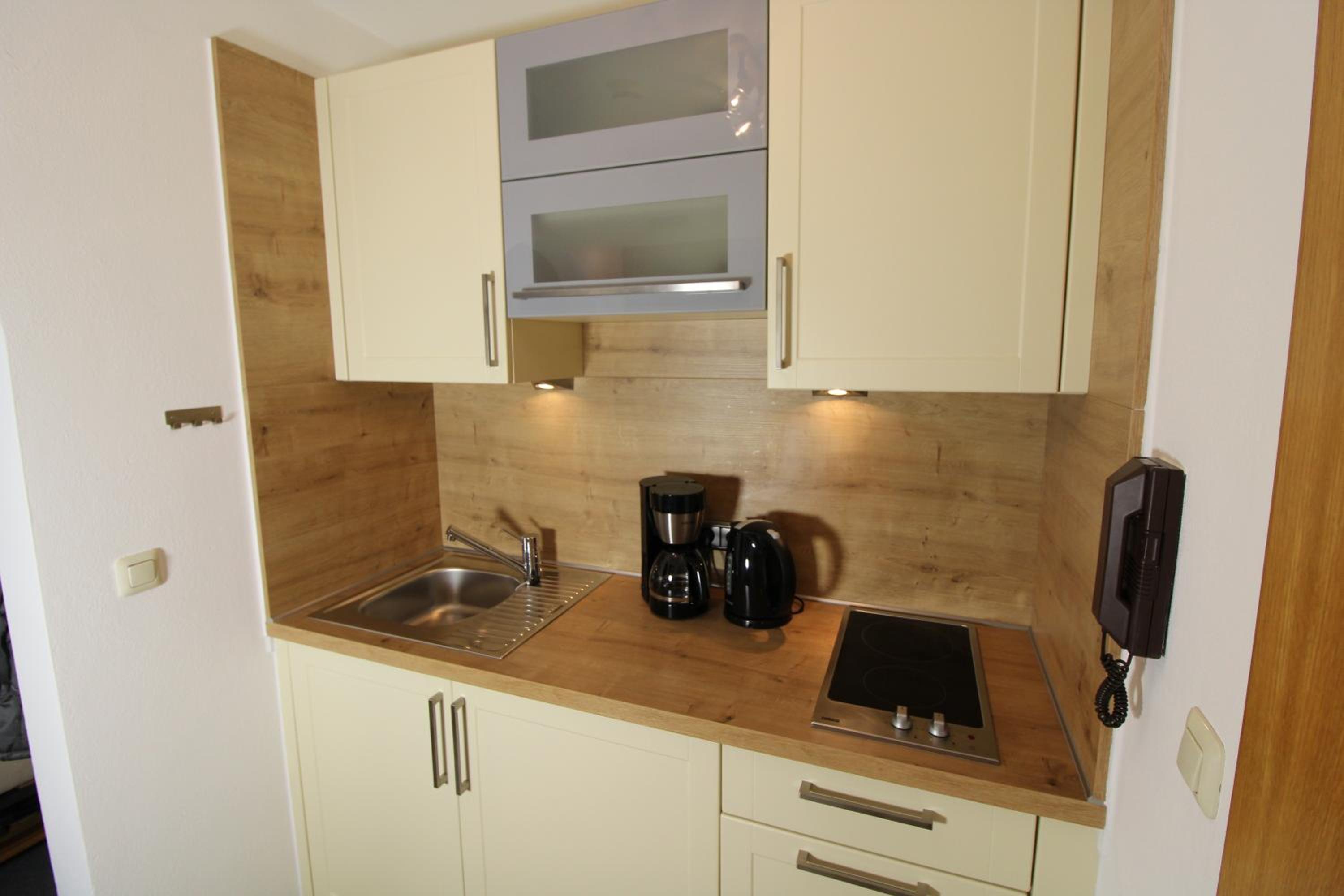 Apartment with Terrace photo 2