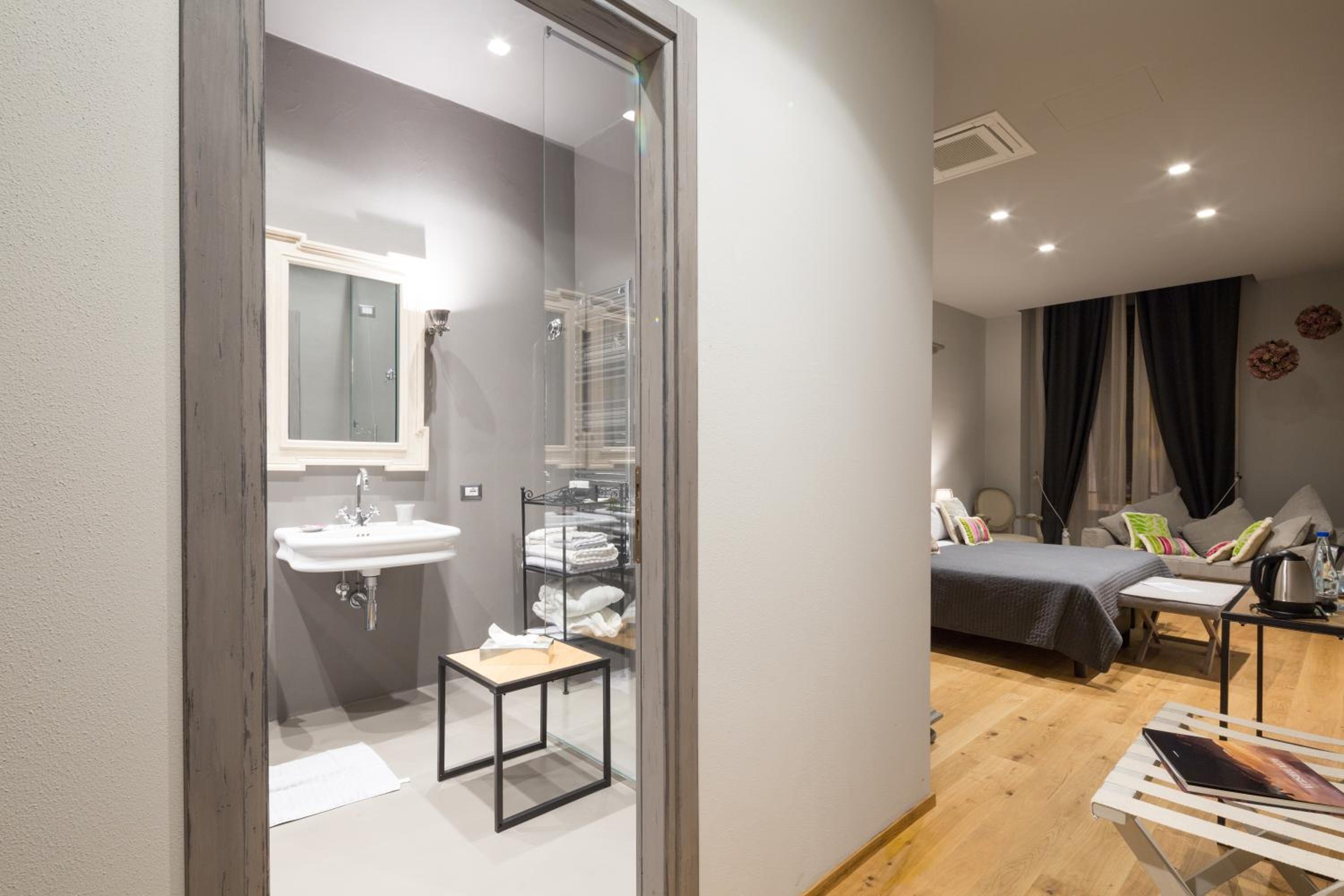 Superior Double Room photo 1
