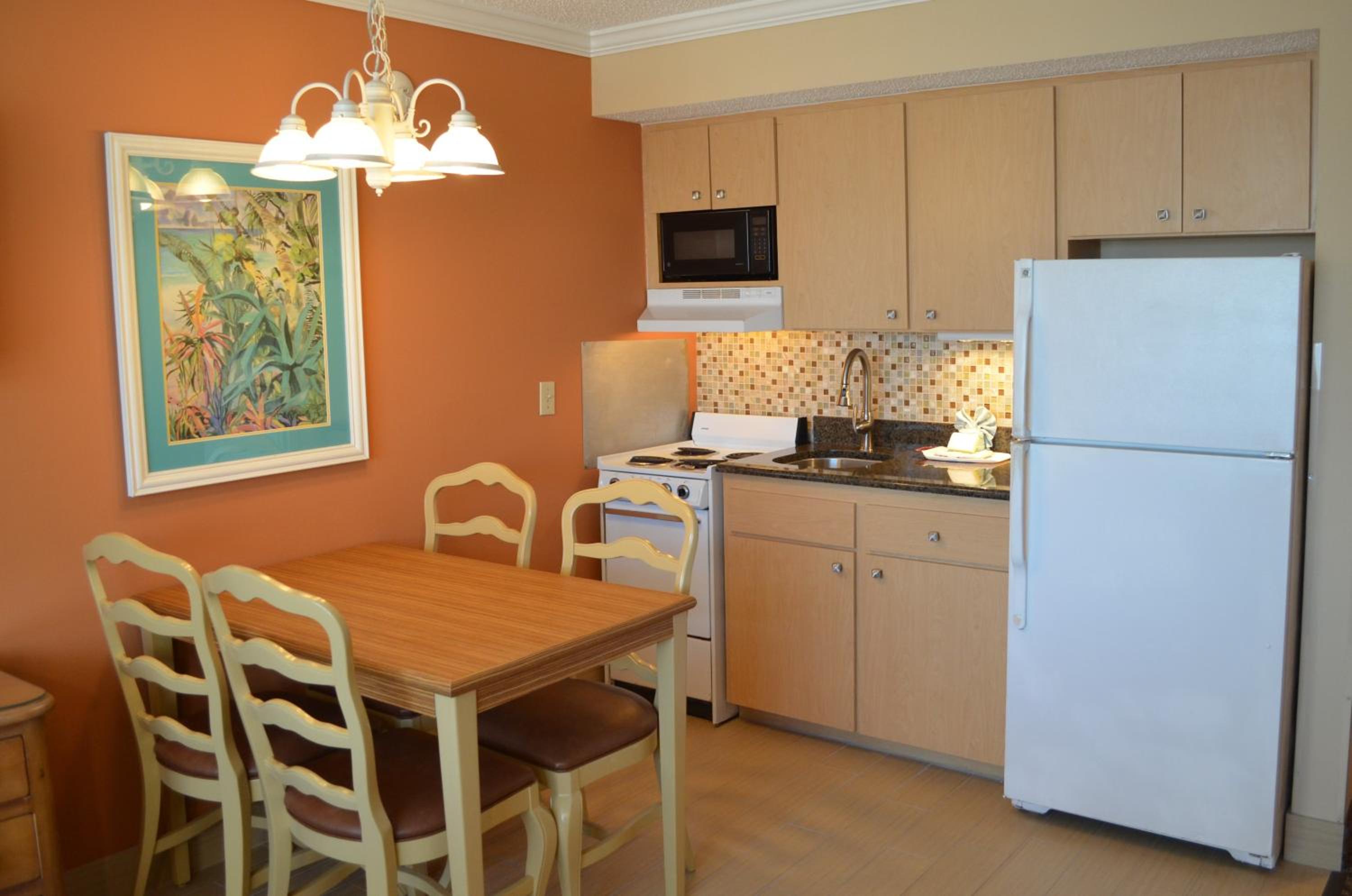 One Bedroom Double Suite - Non-Smoking - Photo 4