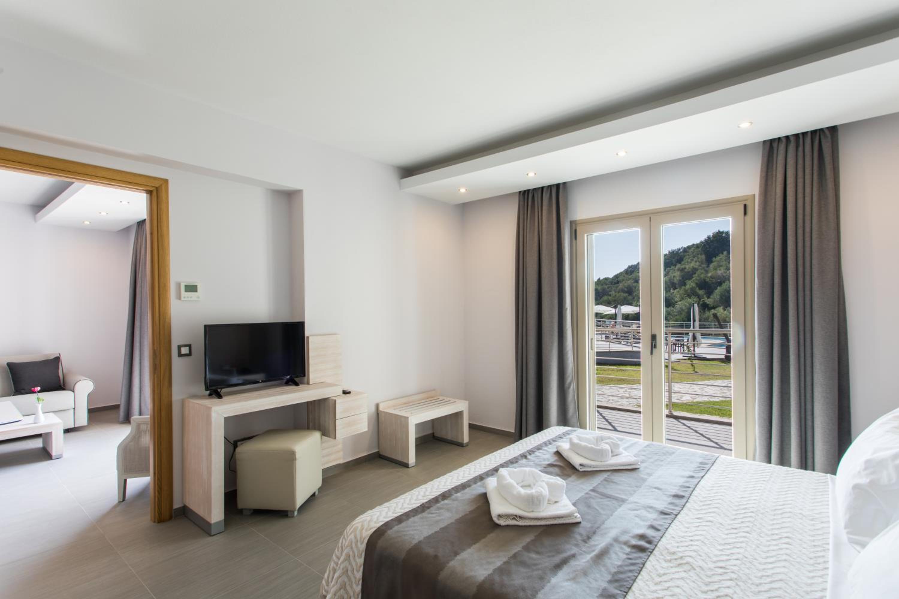 Suite with Sea View - Photo 1