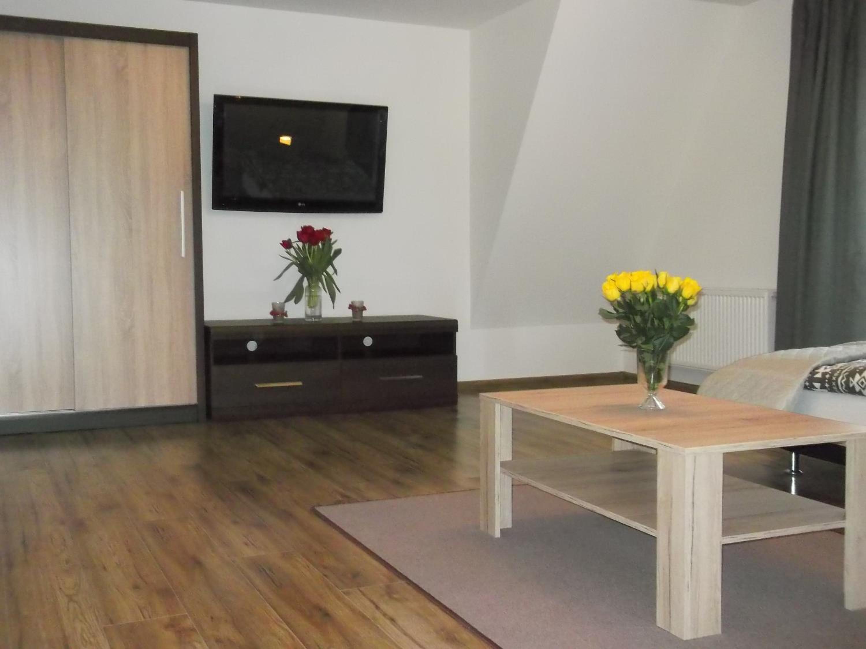 Two-Bedroom Apartment photo 2