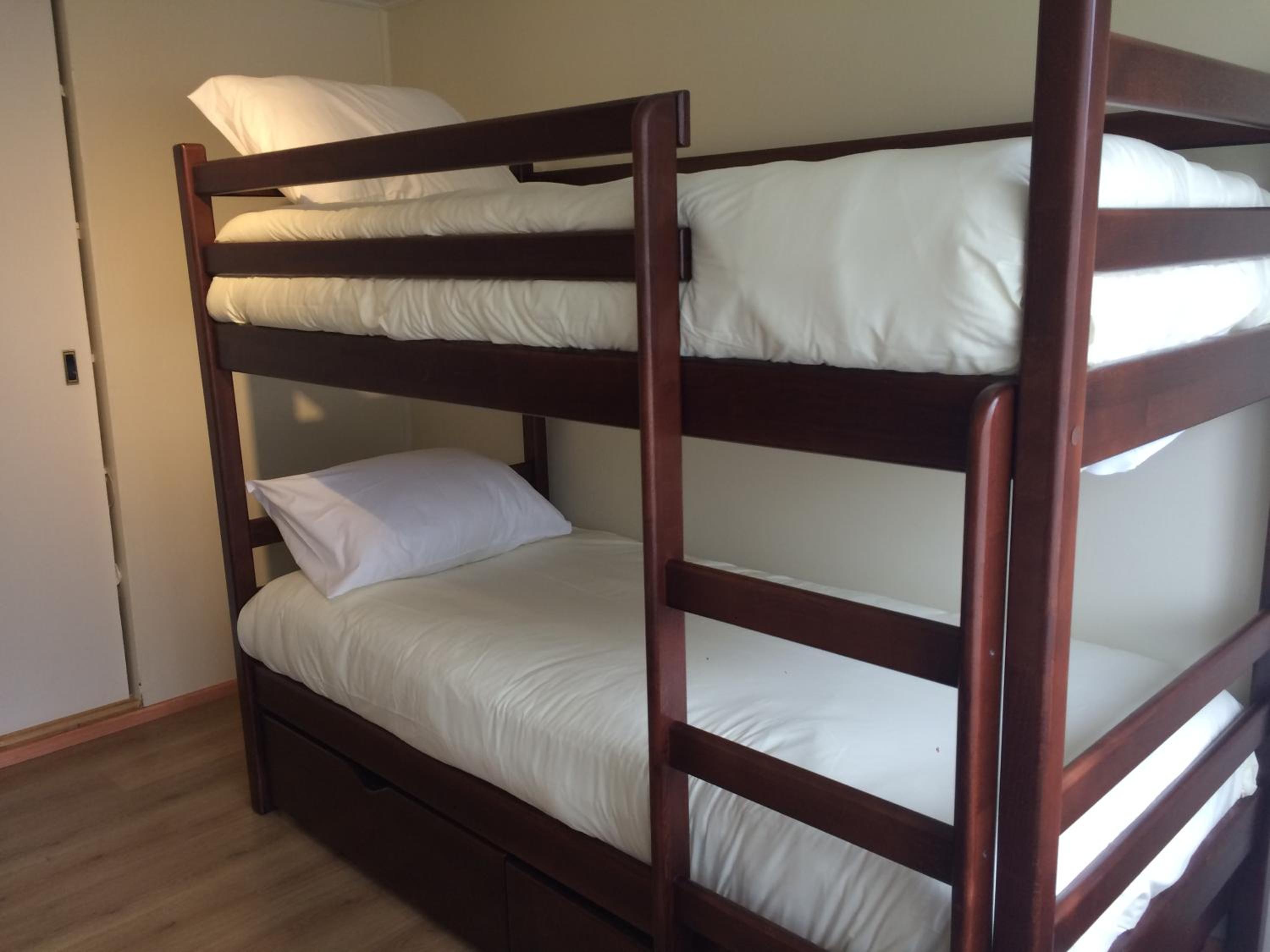 Bed in 6-Bed Dormitory Room photo 3