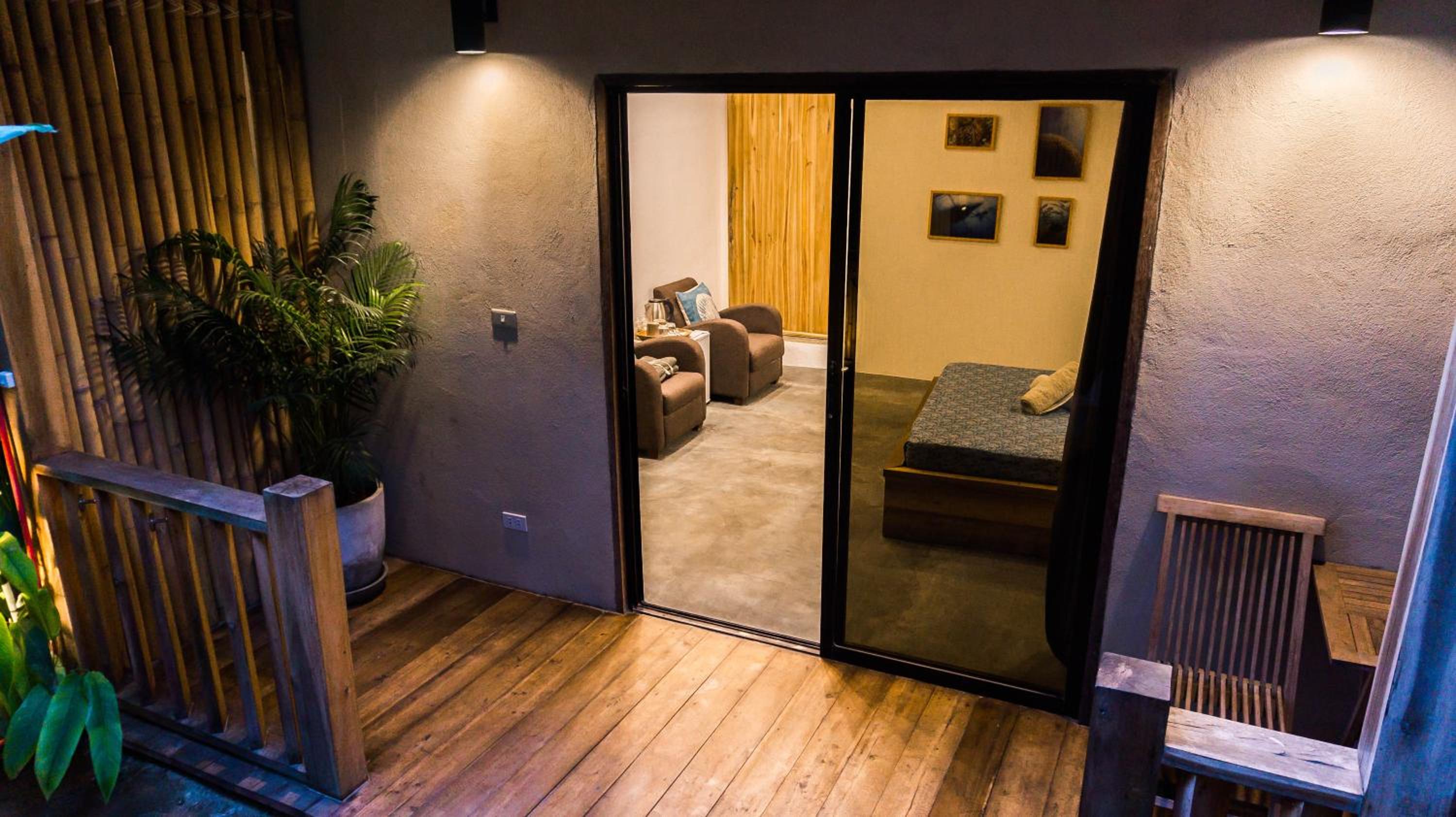 Apartment - Ground Floor - Photo 2
