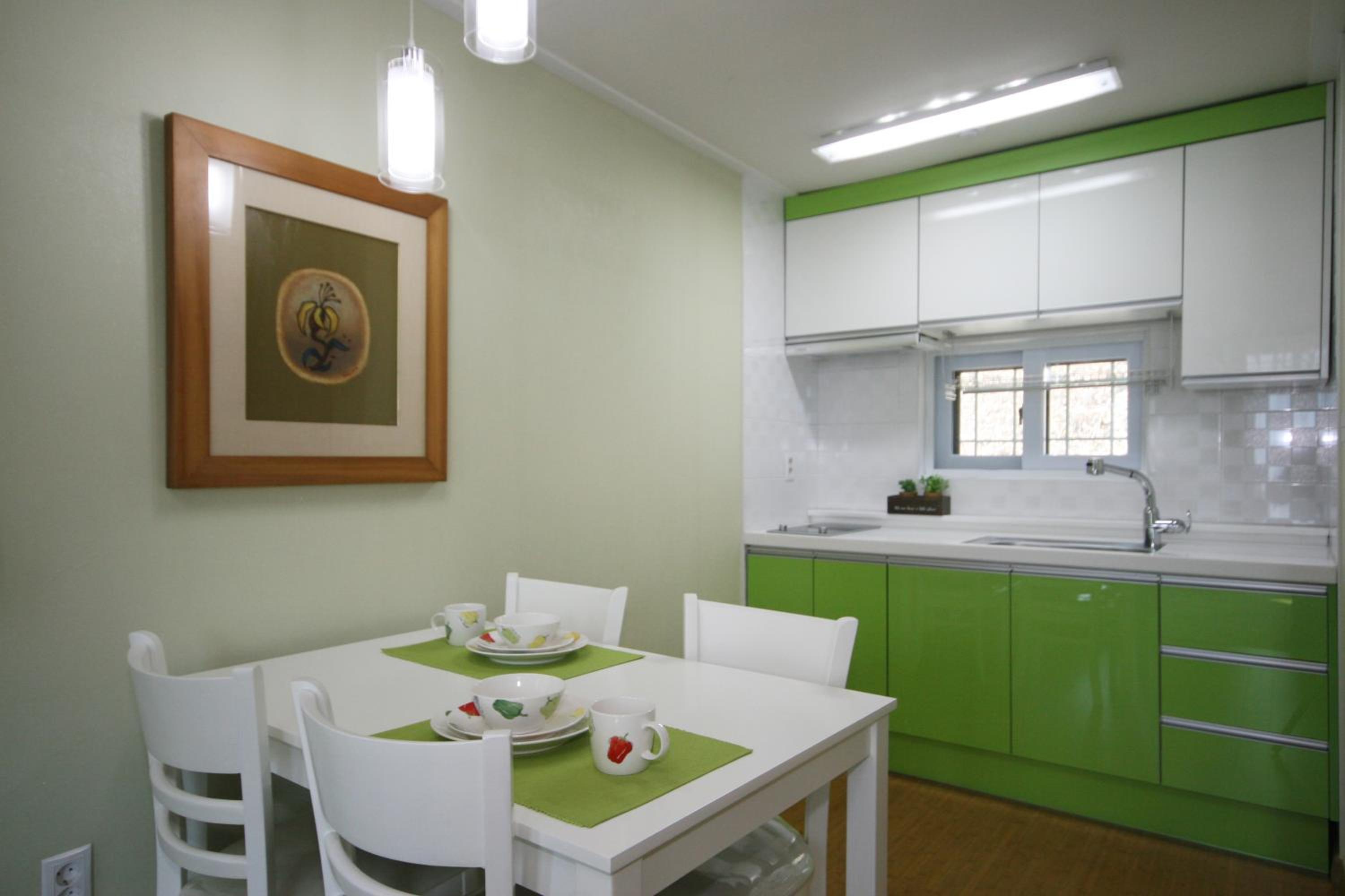 Two-Bedroom House photo 2
