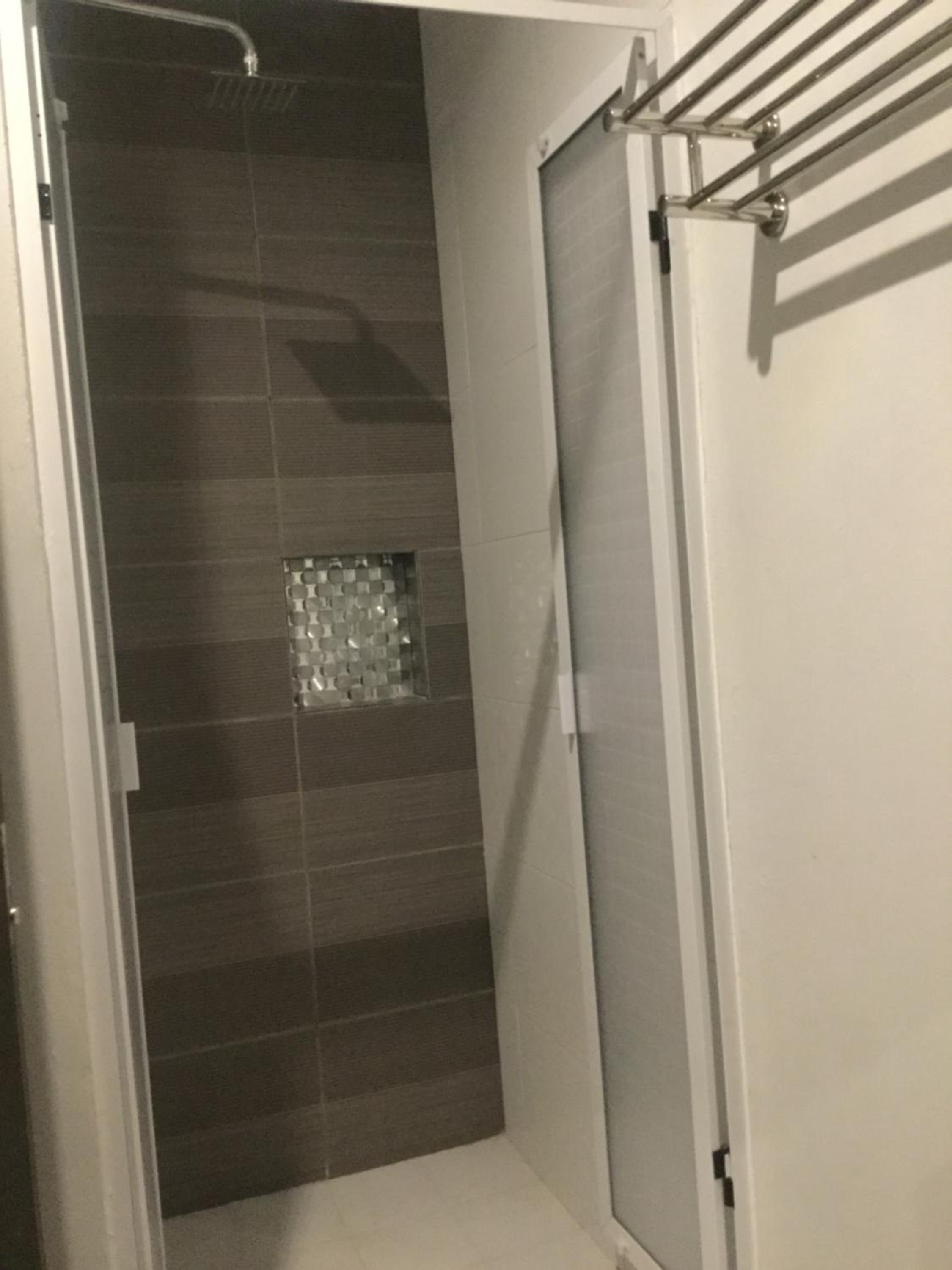 King Suite - Photo 19
