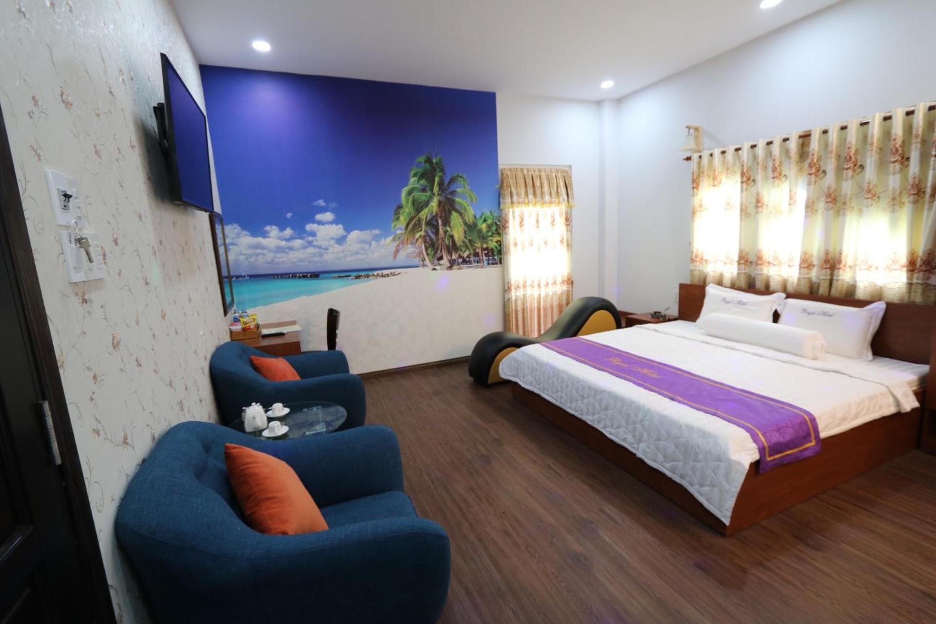 King Room with Balcony photo 3