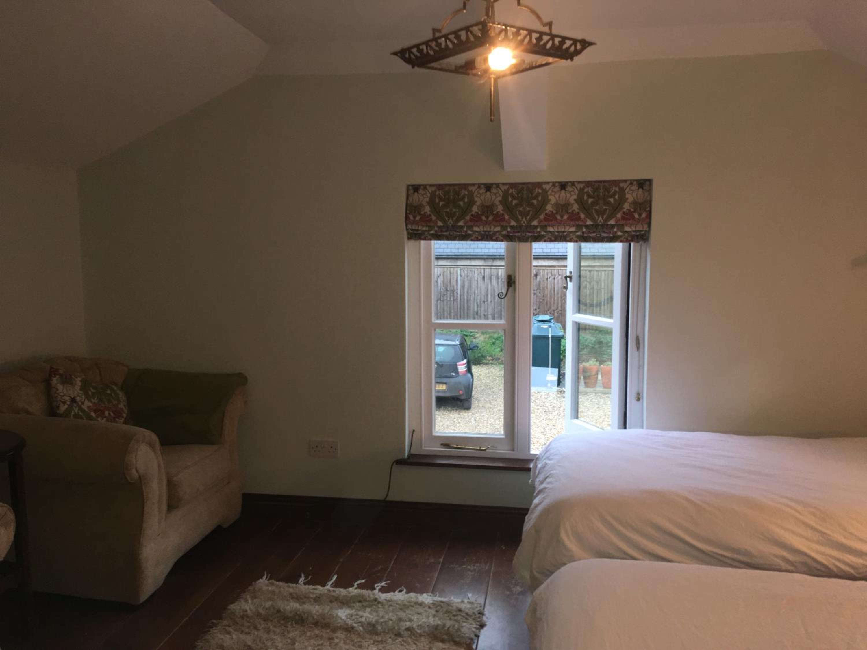 Deluxe Double or Twin Room - Photo 4